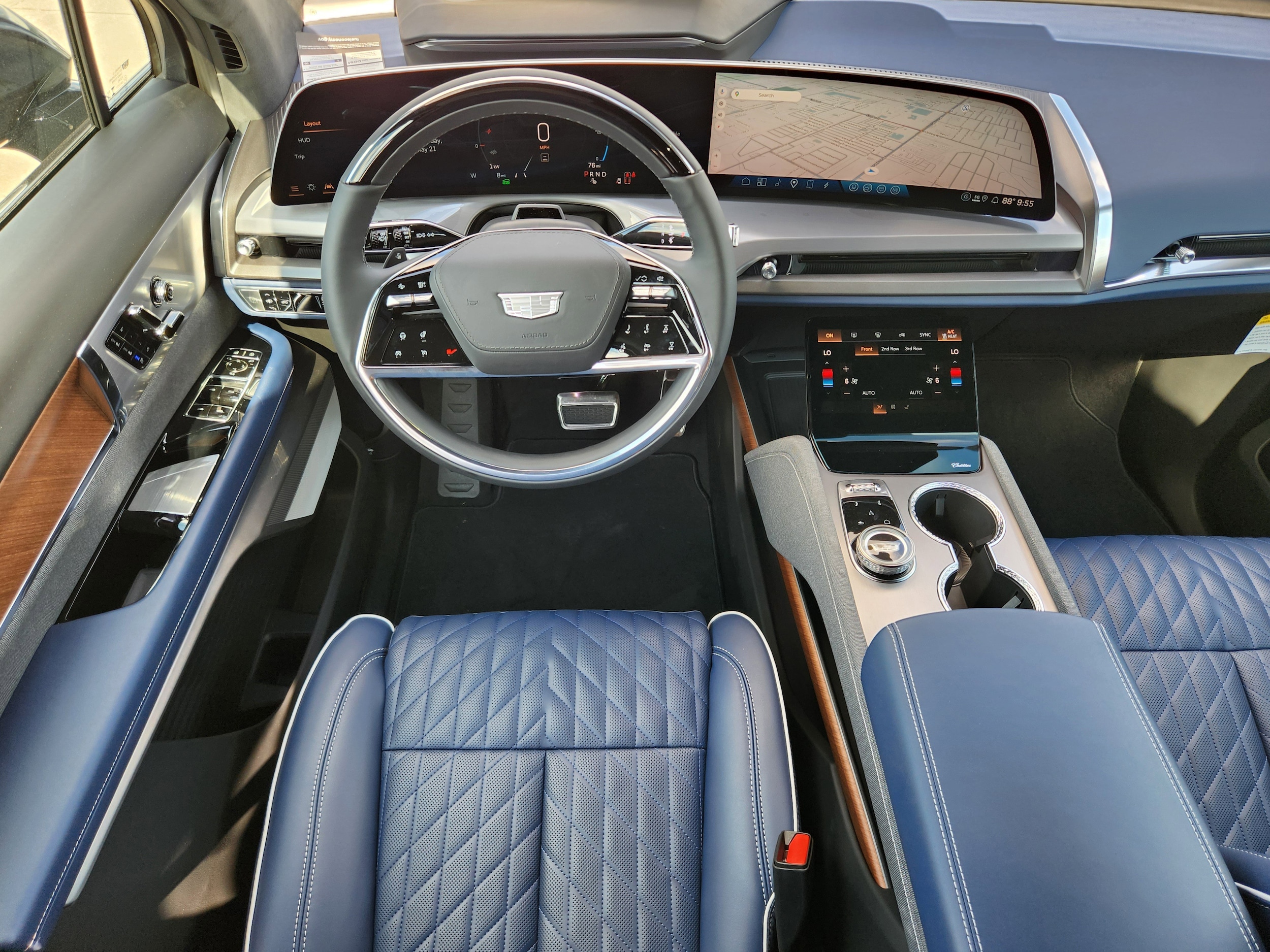2026 Cadillac VISTIQ Premium Luxury - Photo 15