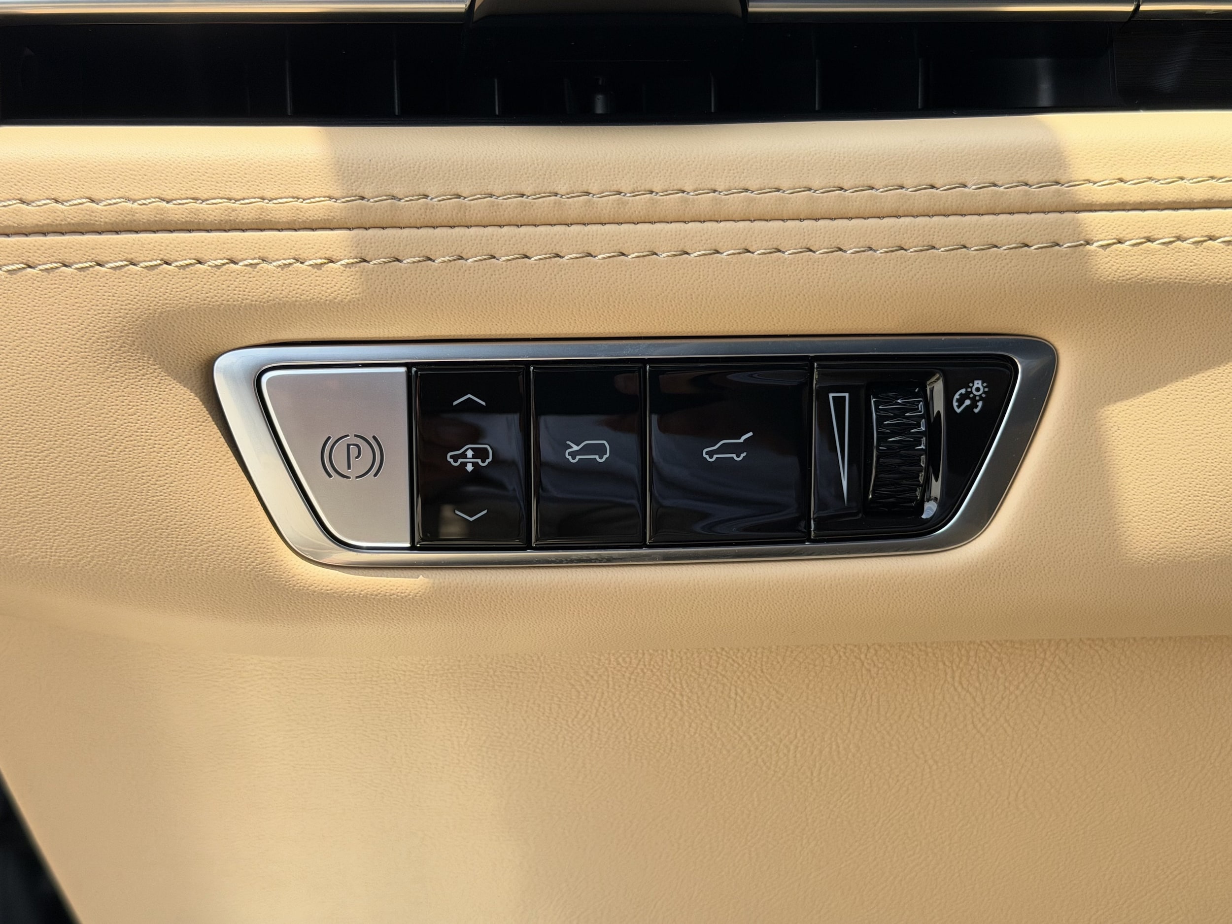 2026 Cadillac Escalade IQ Premium Sport - Photo 22