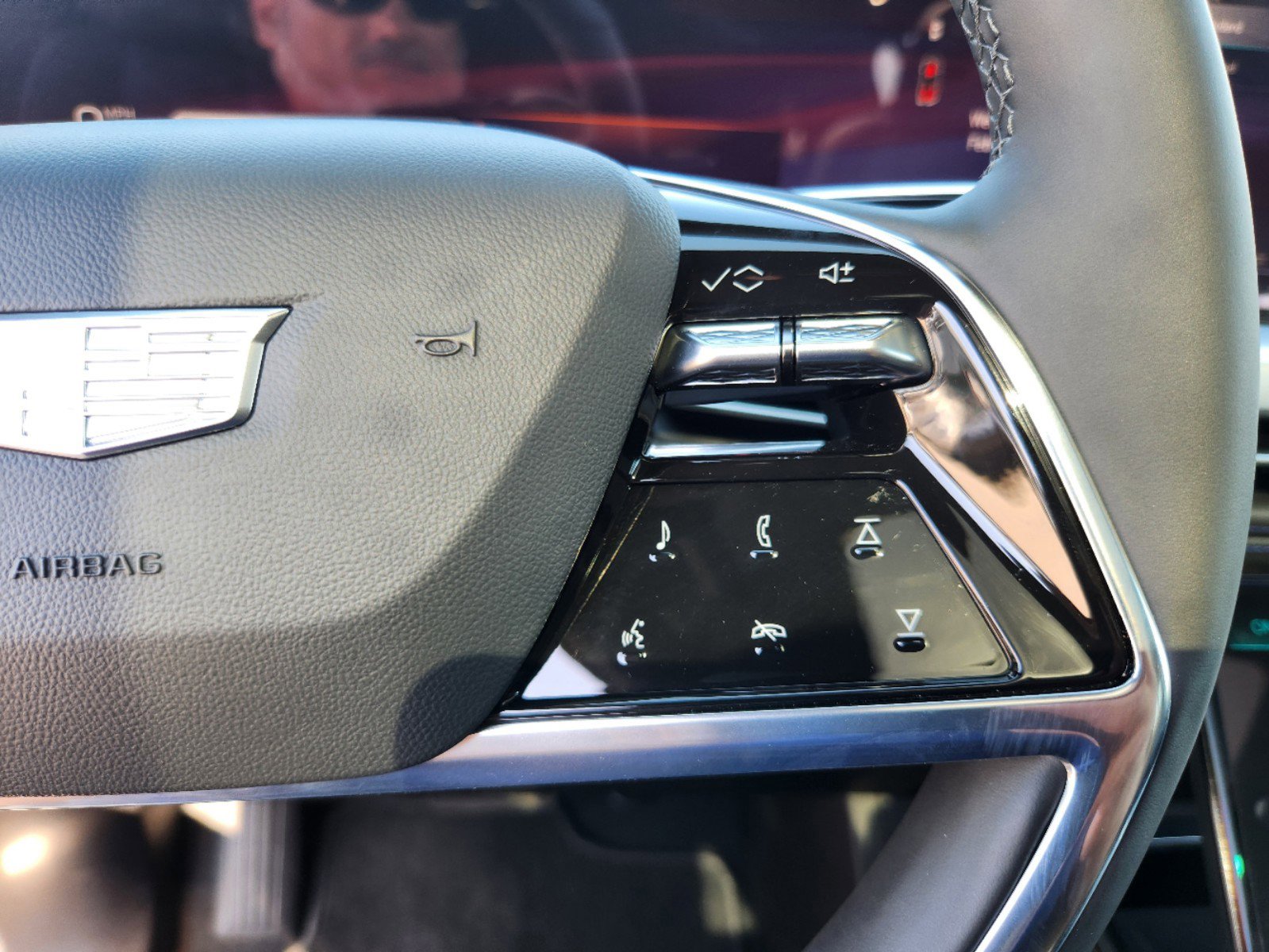 2025 Cadillac Escalade IQ Sport 1 - Photo 33