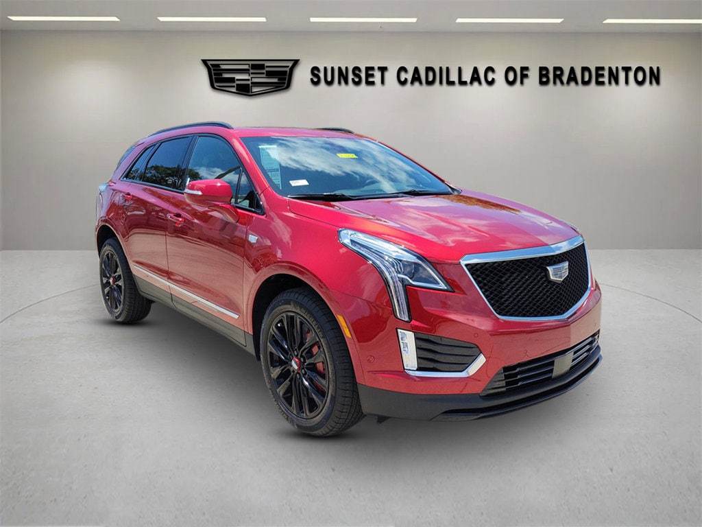 2026 Cadillac XT5 AWD Sport's photo