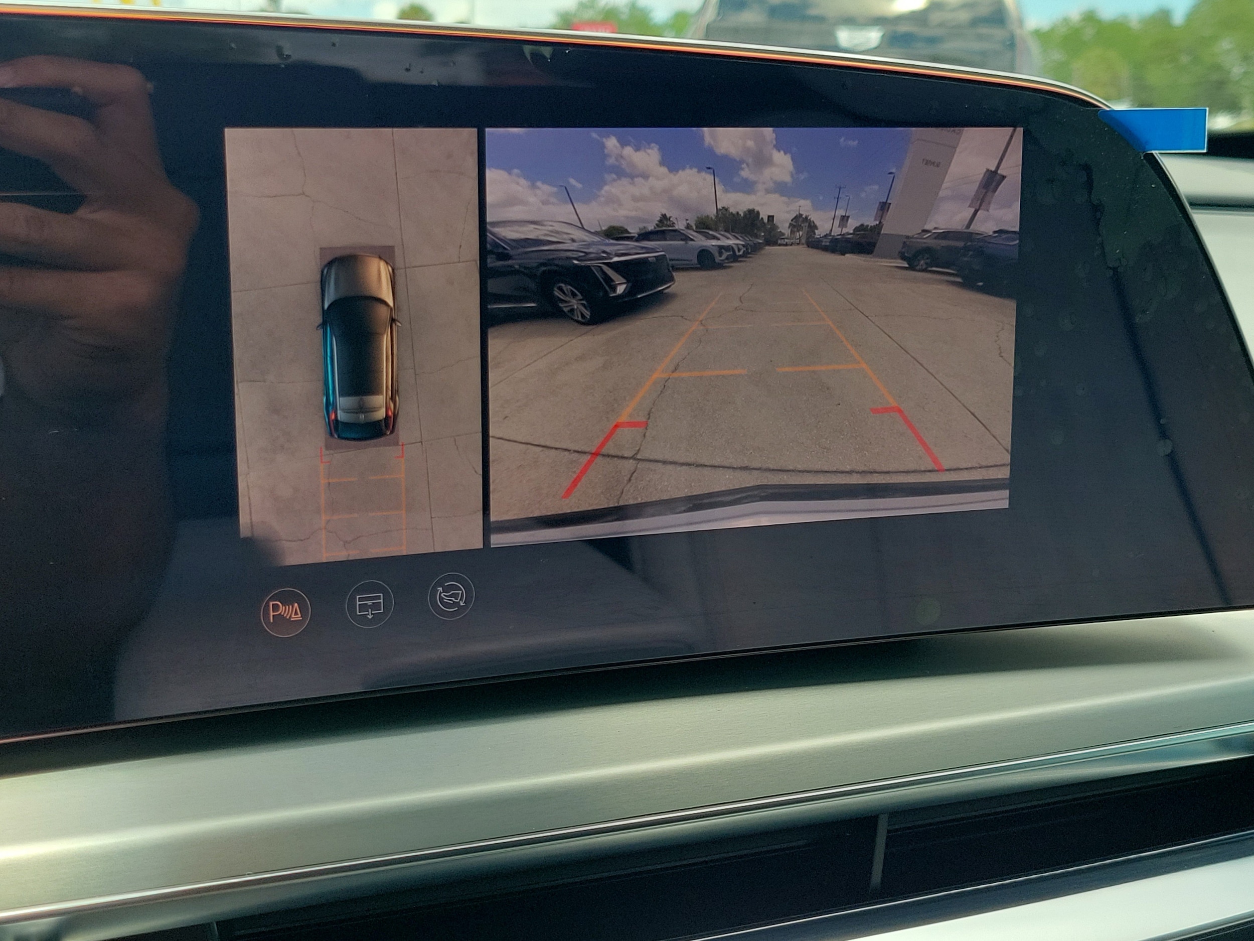 2025 Cadillac LYRIQ Sport 3 - Photo 23