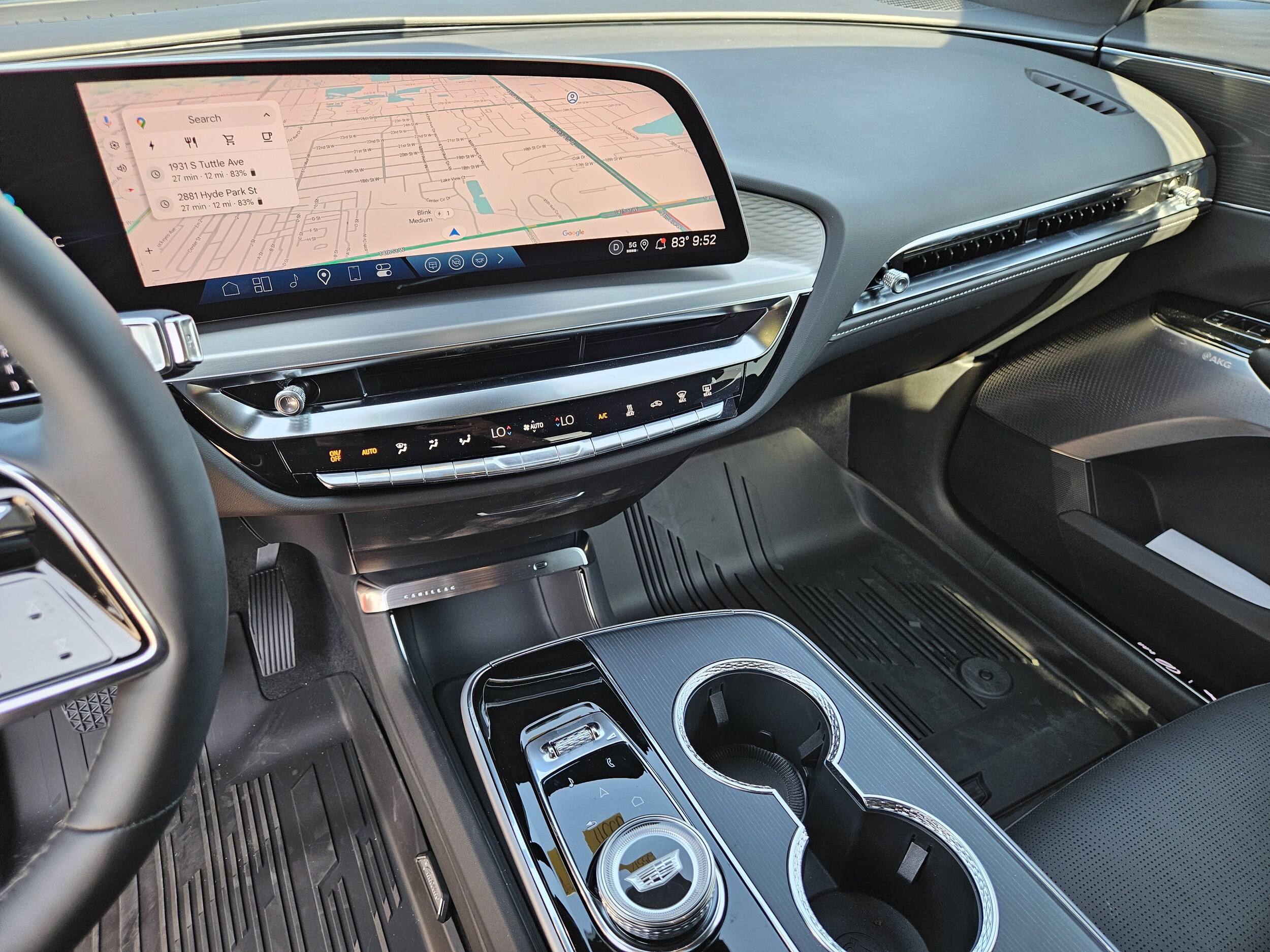 2025 Cadillac LYRIQ Sport 3 - Photo 24