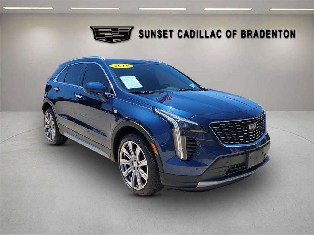 2019 Cadillac XT4 Premium Luxury