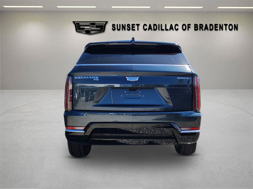 2025 Cadillac Escalade IQ Luxury 2 - Photo 6