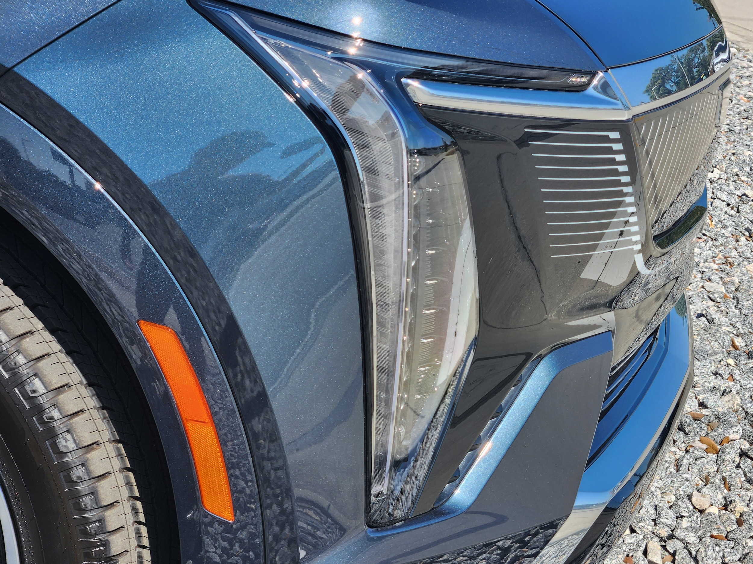 2025 Cadillac Escalade IQ Luxury 2 - Photo 9