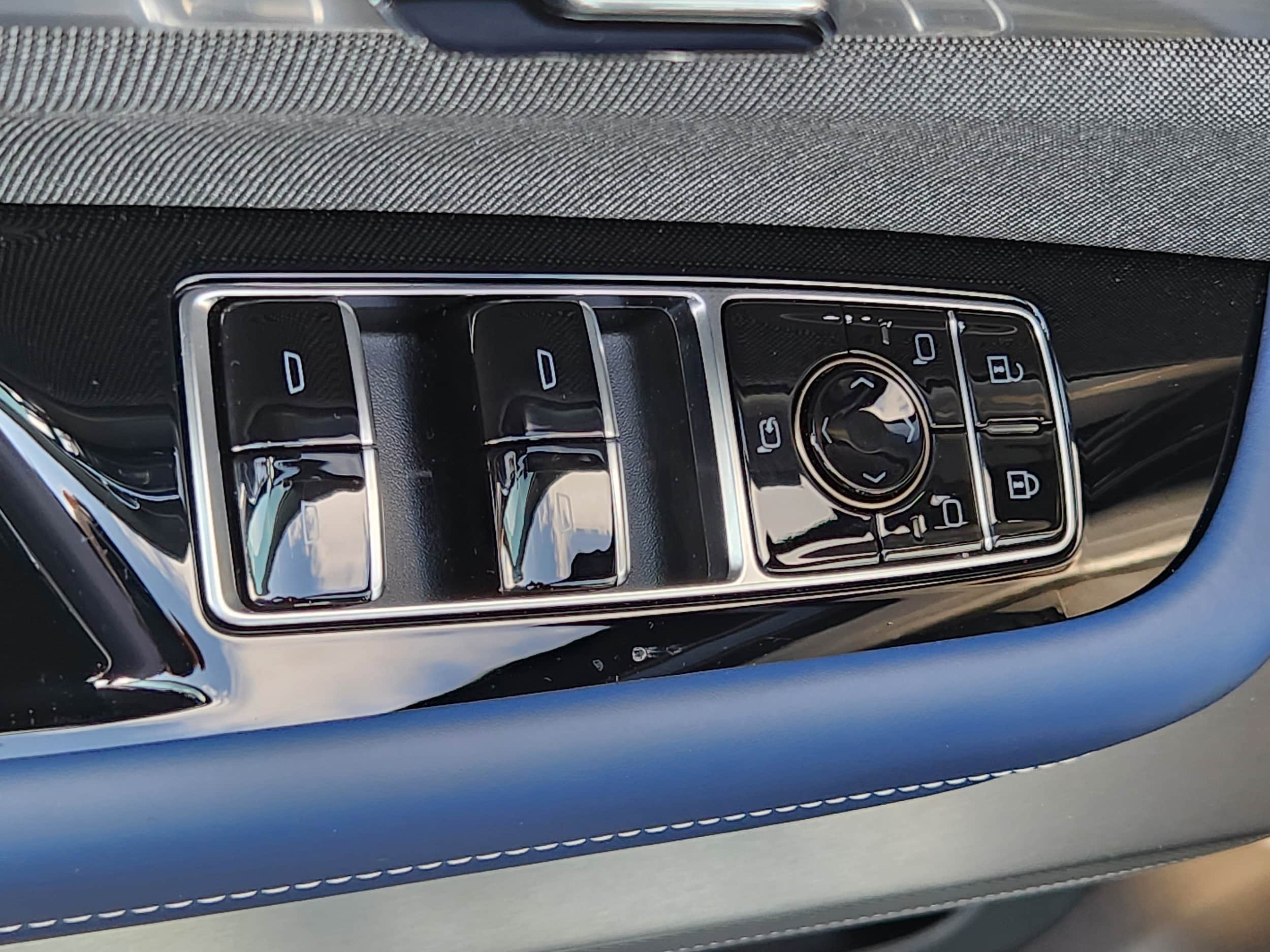 2026 Cadillac VISTIQ Premium Luxury - Photo 21