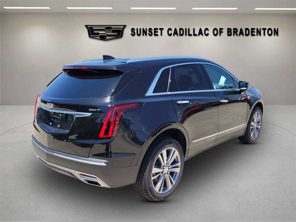 New 2026 CADILLAC XT5 Premium Luxury SUV