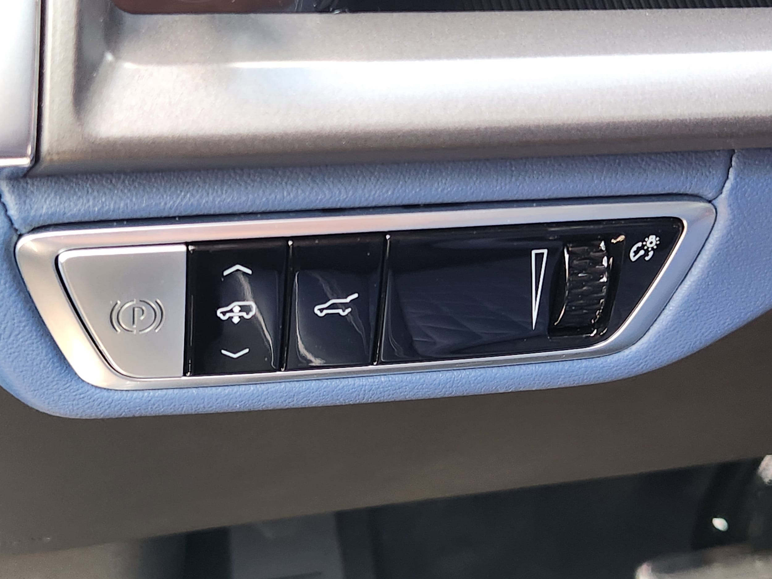 2026 Cadillac VISTIQ Premium Luxury - Photo 24