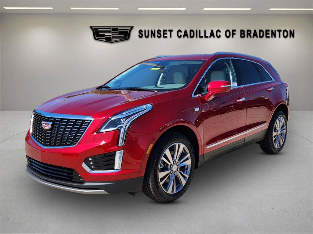 2025 Cadillac XT5 Premium Luxury photo 3