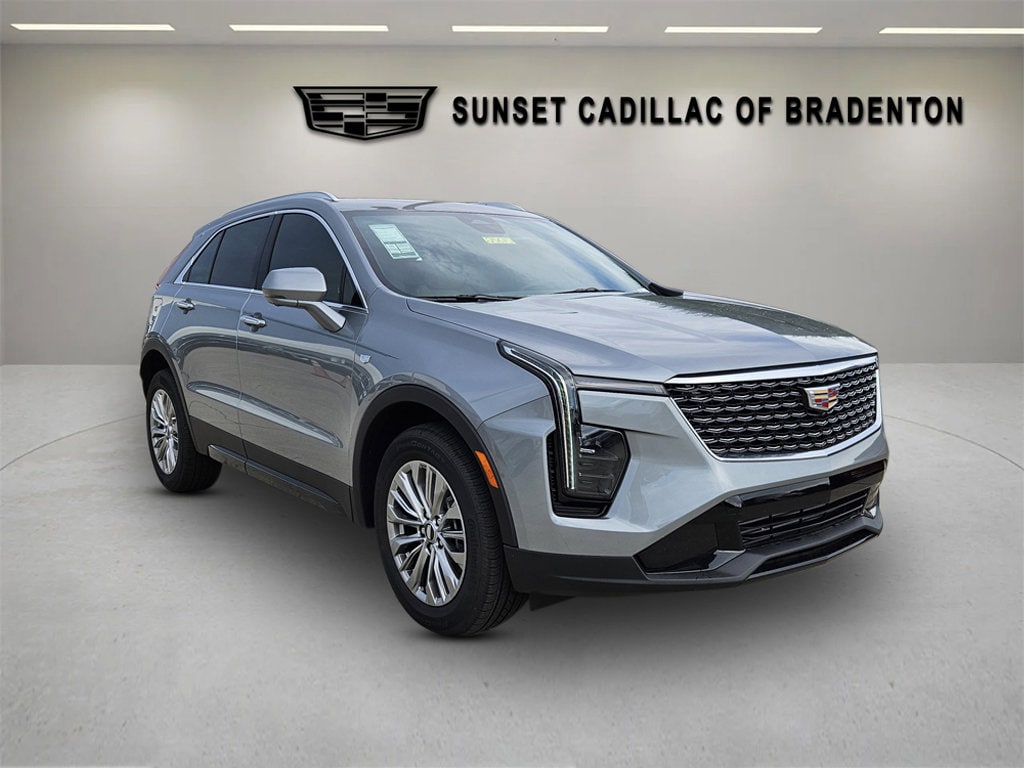 2025 Cadillac XT4 Premium Luxury