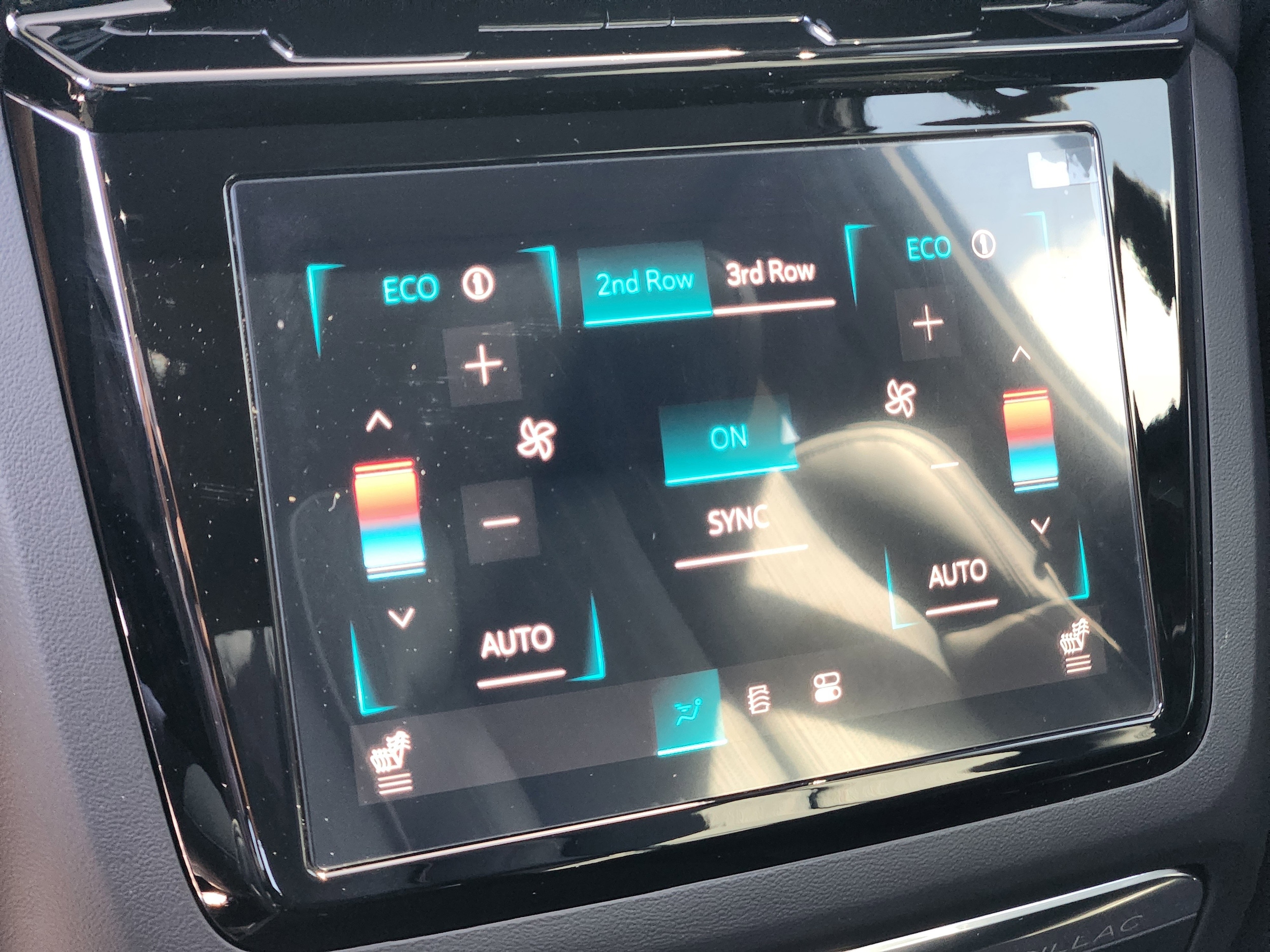 2025 Cadillac Escalade IQ Luxury 2 - Photo 19