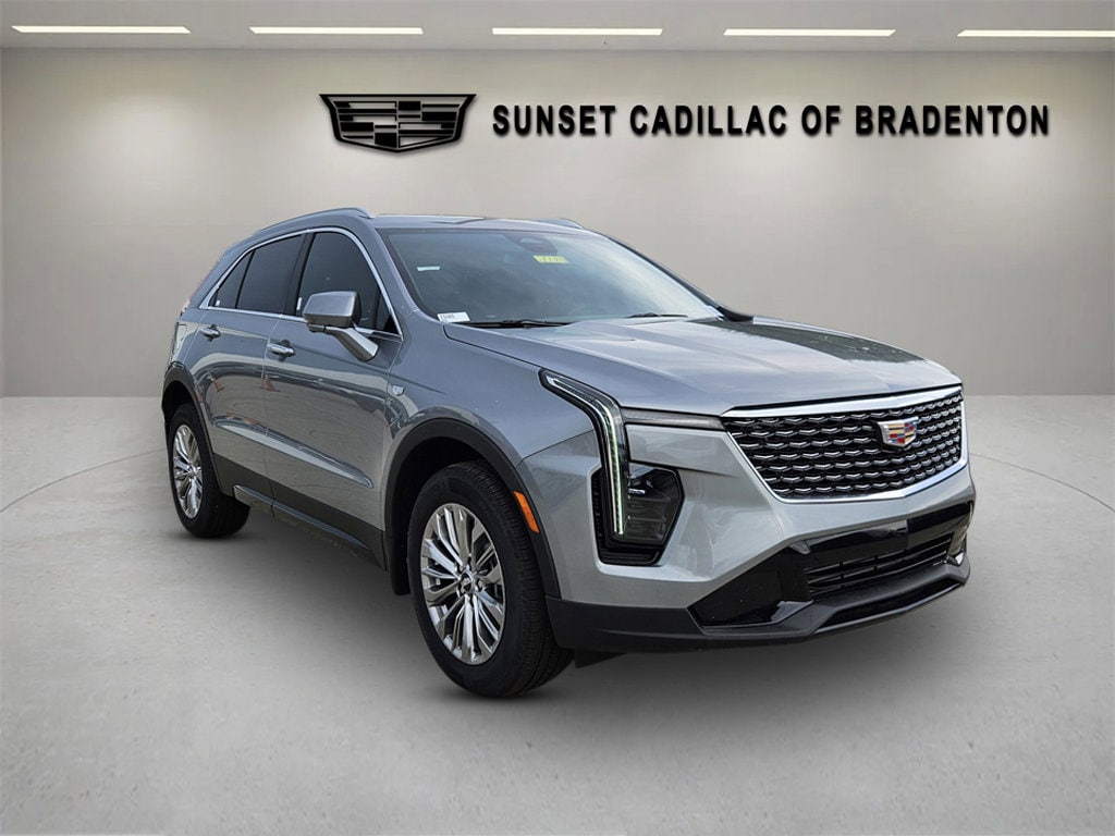 2025 Cadillac XT4 Premium Luxury