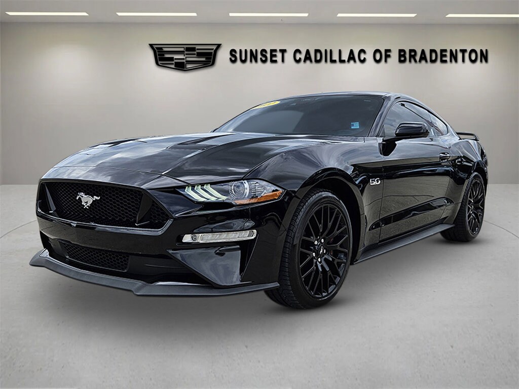 2022 Ford Mustang GT photo 3