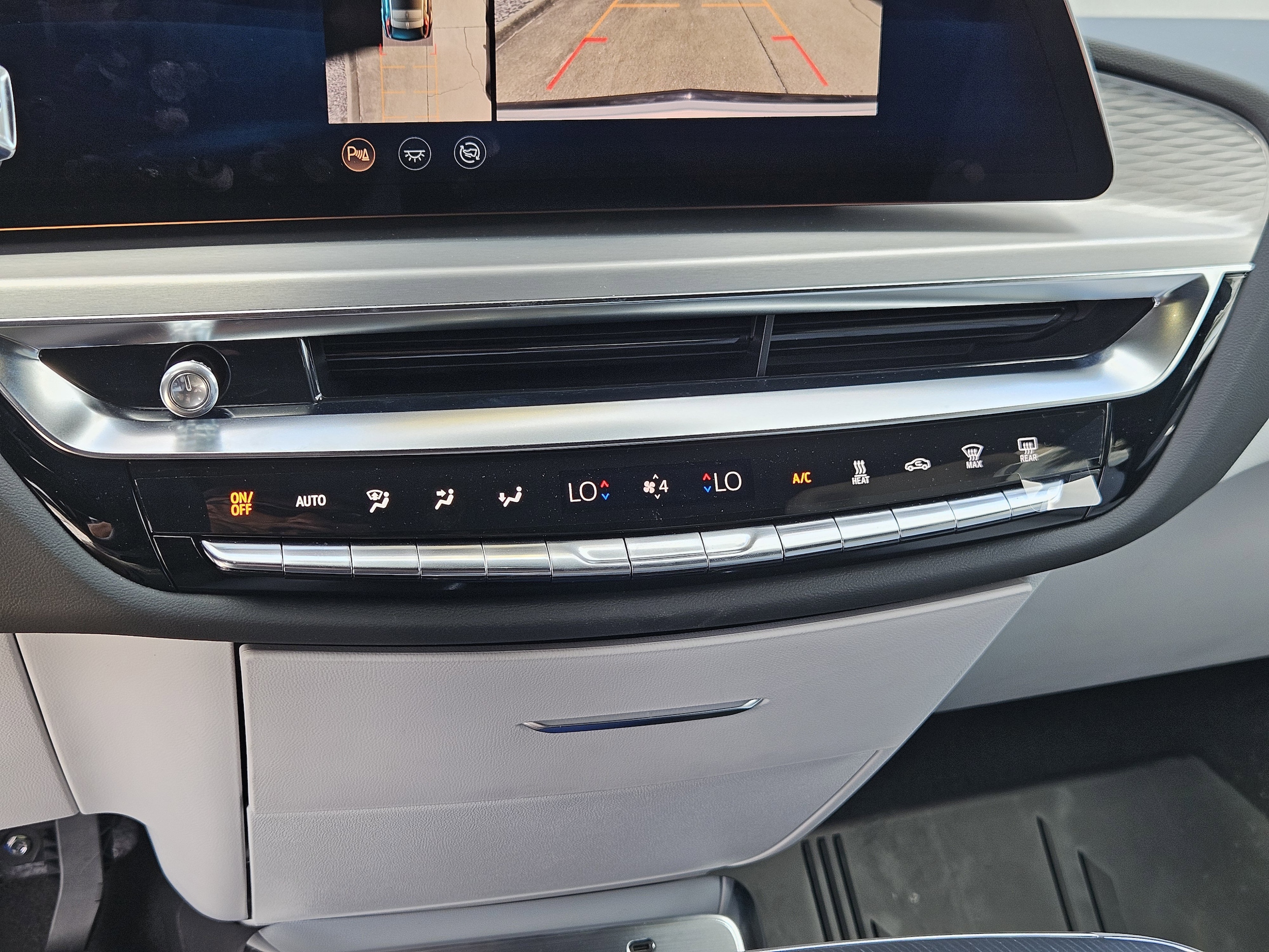 2025 Cadillac LYRIQ Sport 3 - Photo 27