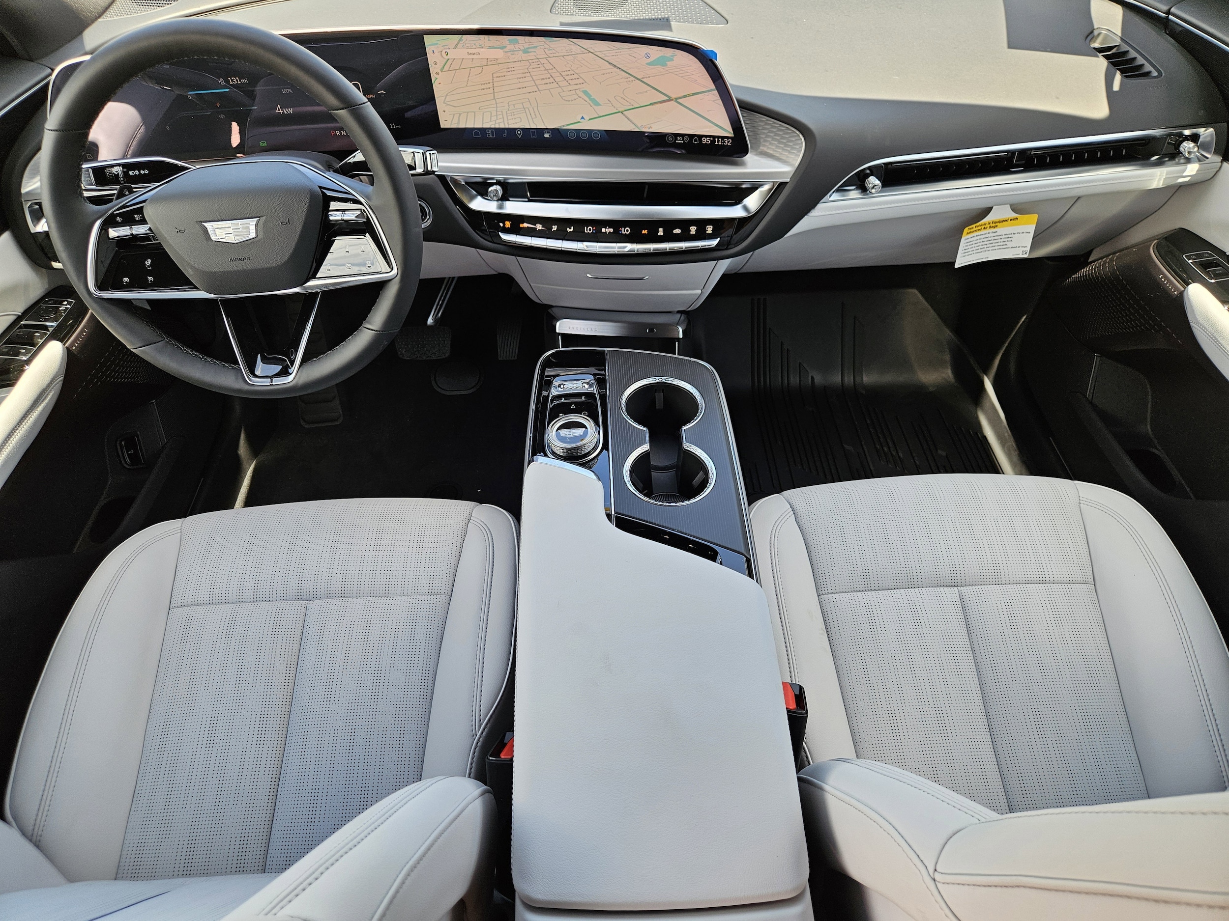 2025 Cadillac LYRIQ Sport 1 - Photo 14