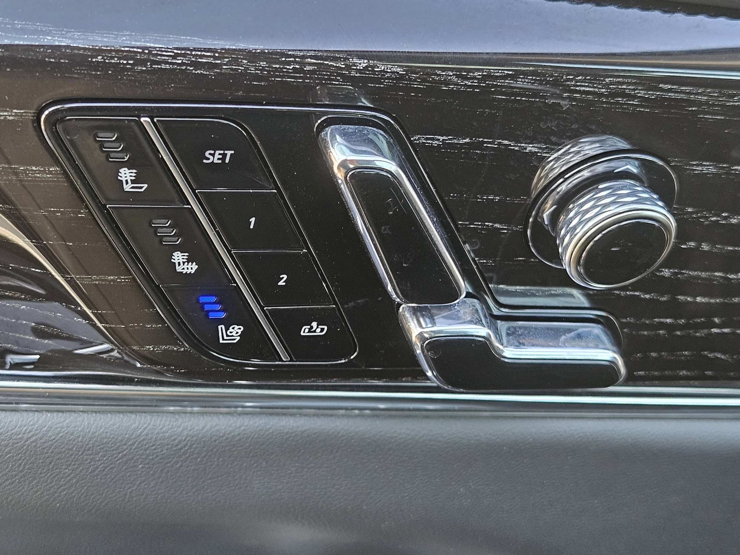 2025 Cadillac Escalade IQ Sport 1 - Photo 22