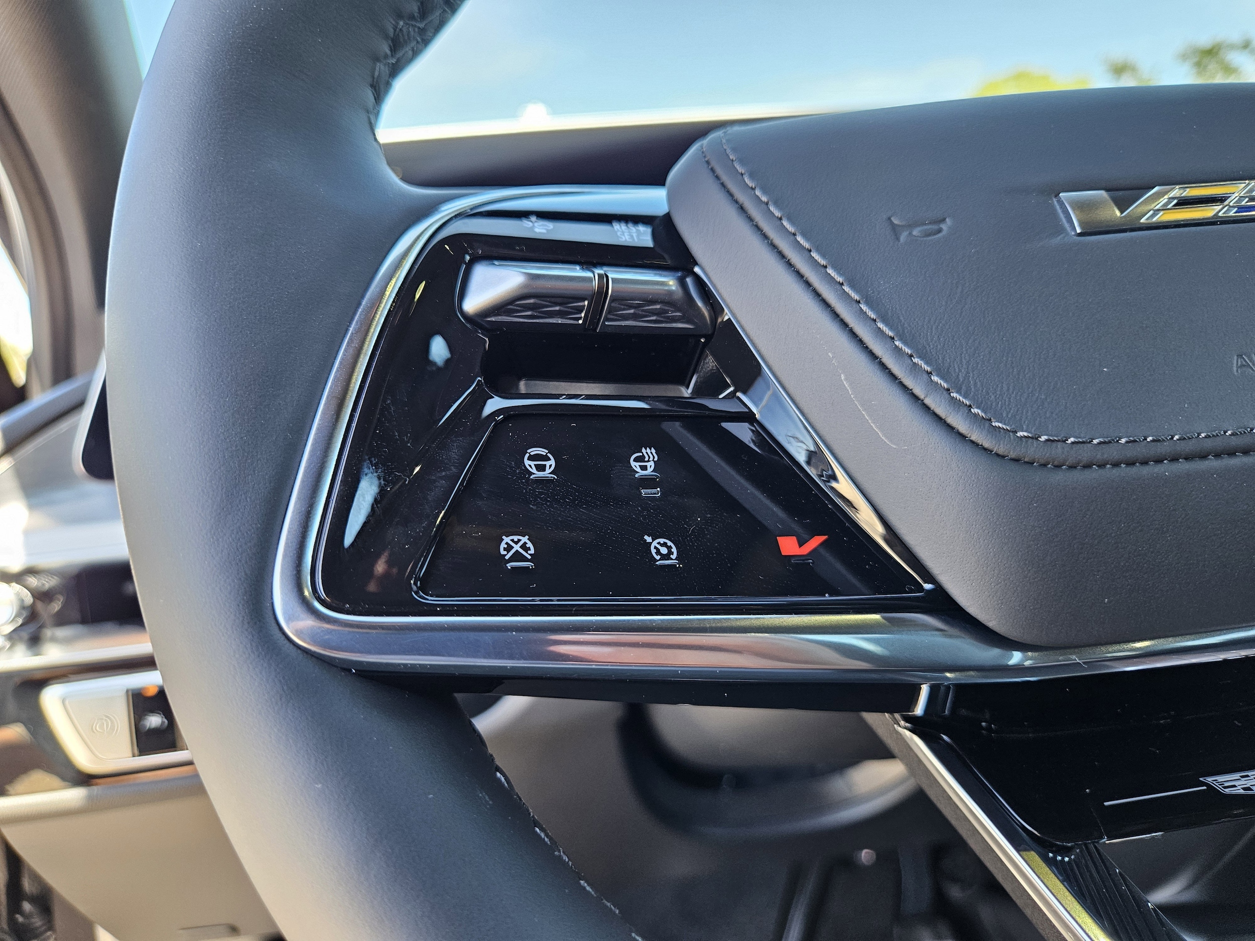 2026 Cadillac LYRIQ V - Photo 32