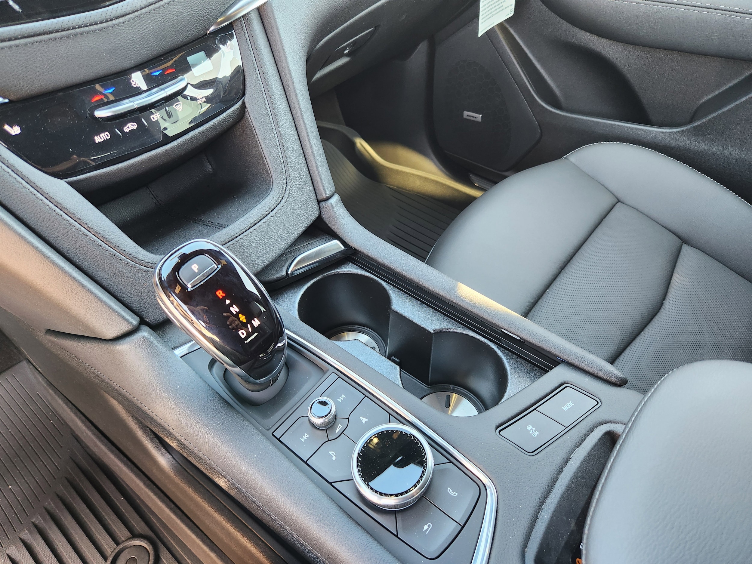 2025 Cadillac XT5 Premium Luxury - Photo 26