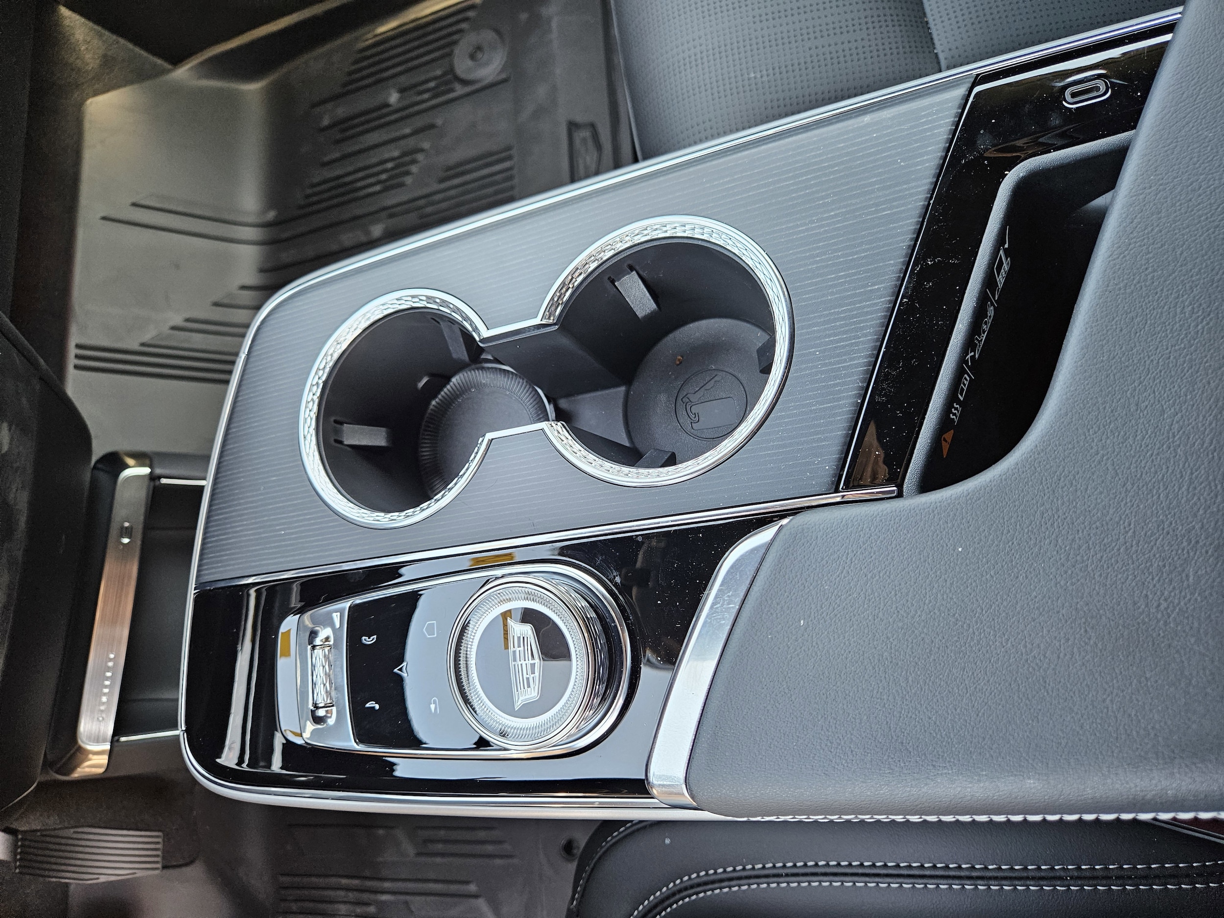 2025 Cadillac LYRIQ Sport 3 - Photo 29