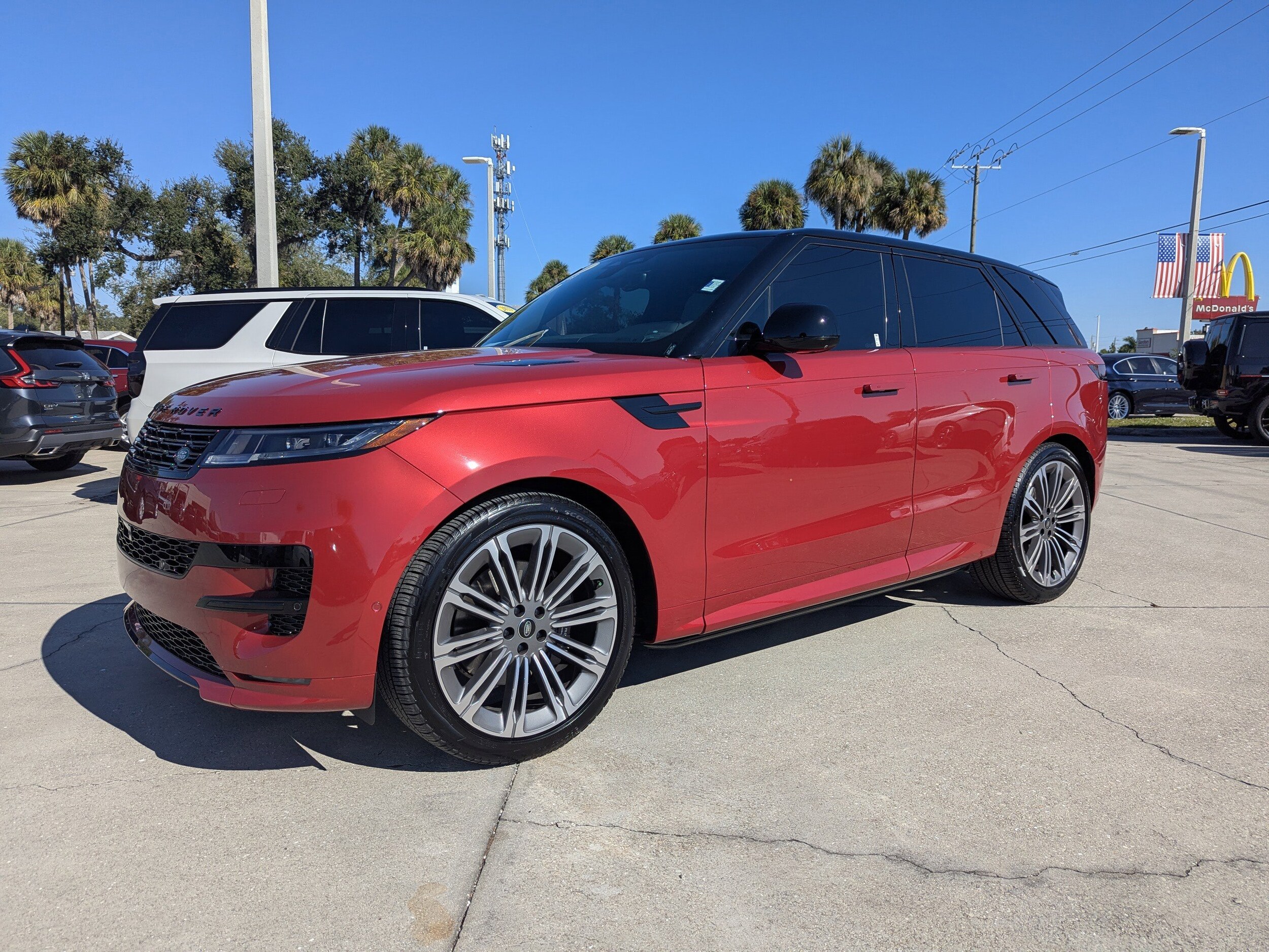 2024 Land Rover Range Rover Sport SE photo 3