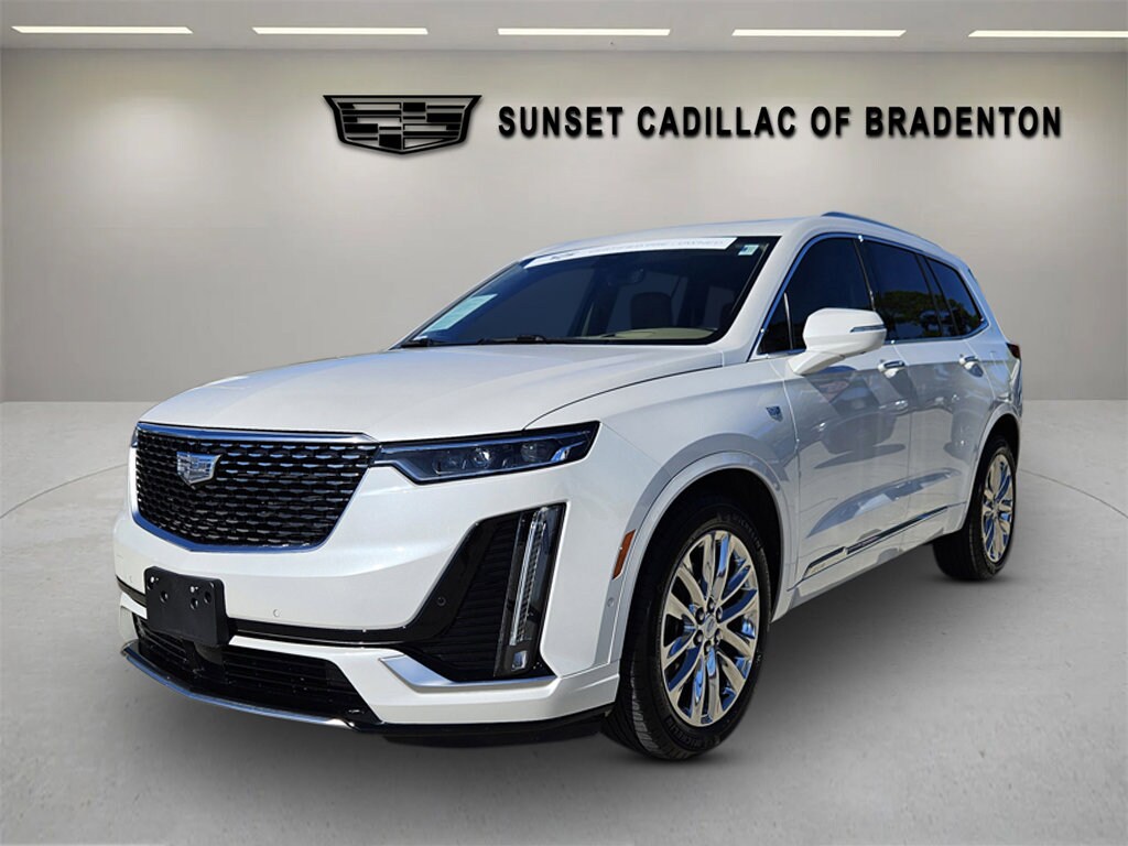 2024 Cadillac XT6 Premium Luxury photo 3