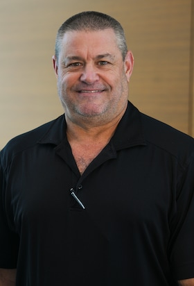 Staff member HOWARD HIPPS from 9716812b53d1