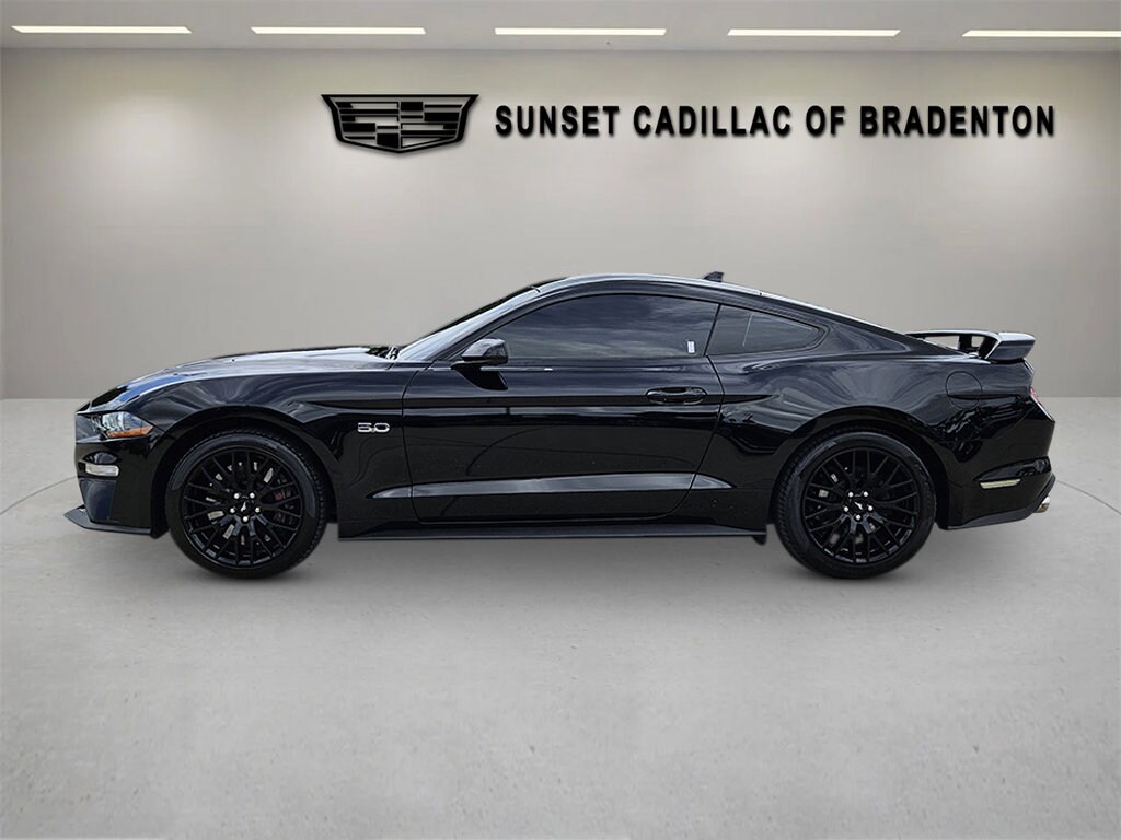 2022 Ford Mustang GT photo 4