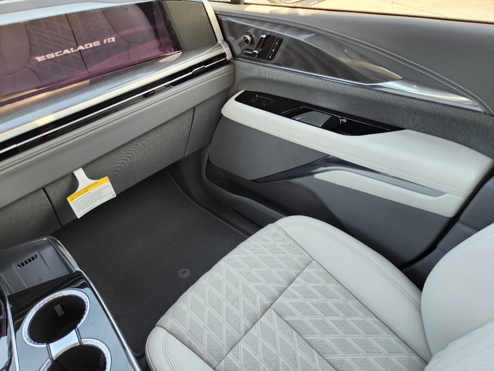 2025 Cadillac Escalade IQ Sport 1 - Photo 19