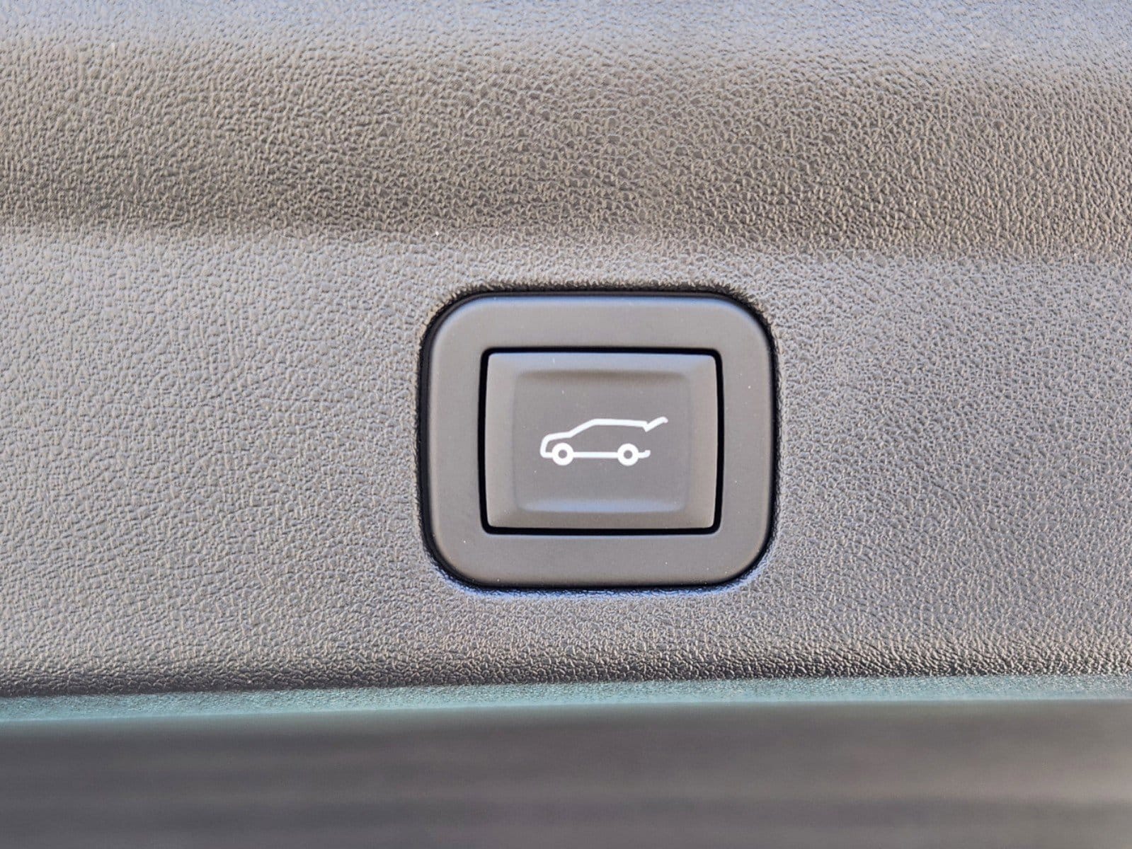 2025 Cadillac Escalade IQ Sport 1 - Photo 13