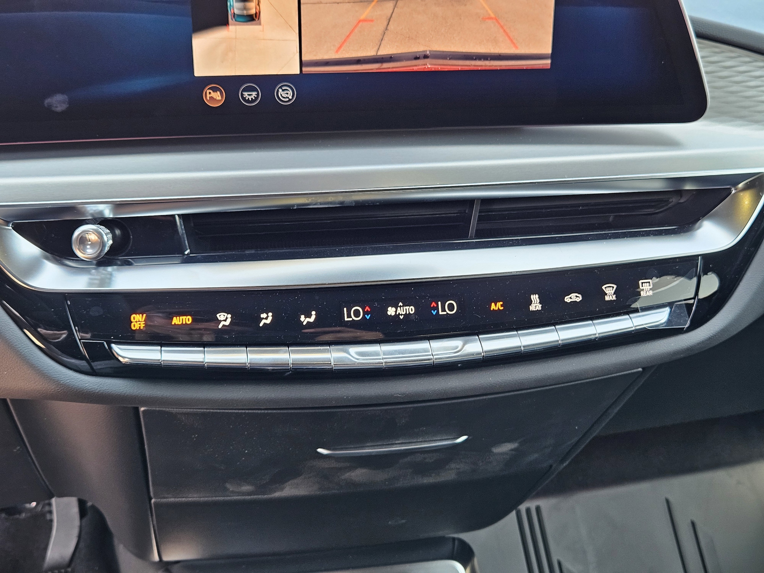 2025 Cadillac LYRIQ Sport 3 - Photo 27