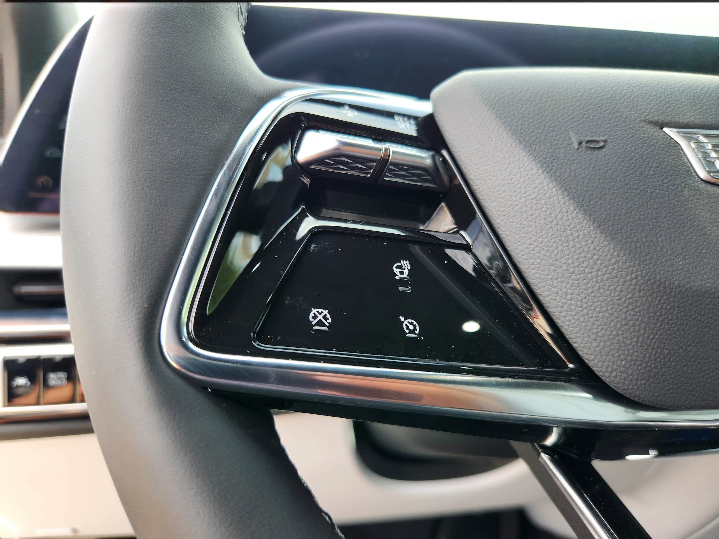 2025 Cadillac LYRIQ Sport 1 - Photo 31