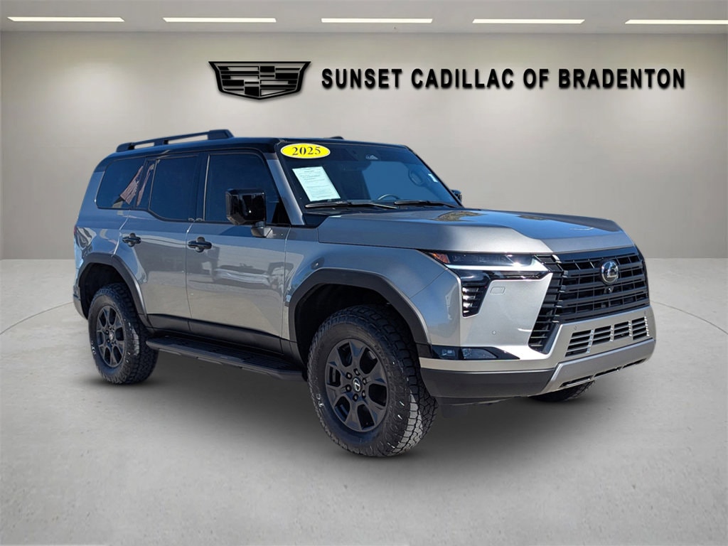 2025 Lexus GX Overtrail's photo