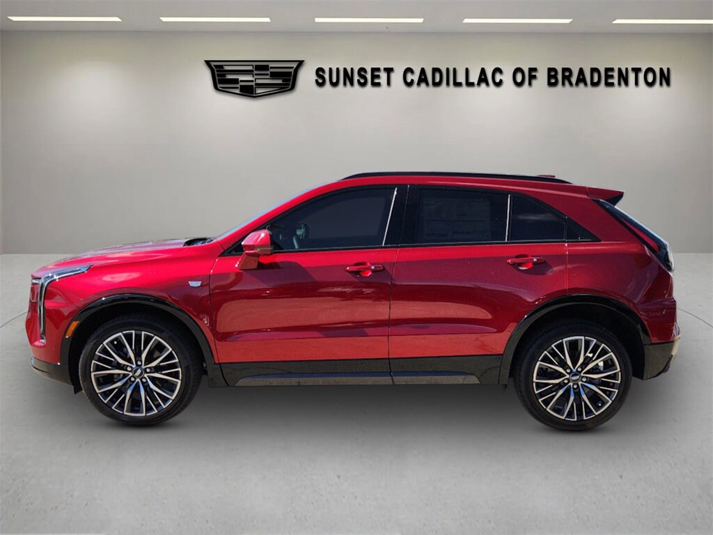 2025 Cadillac XT4 Sport photo 4