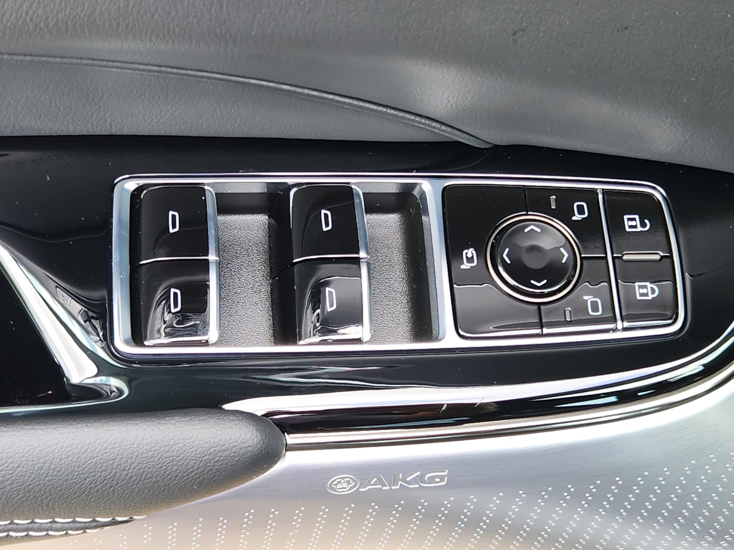 2025 Cadillac LYRIQ Sport 3 - Photo 20
