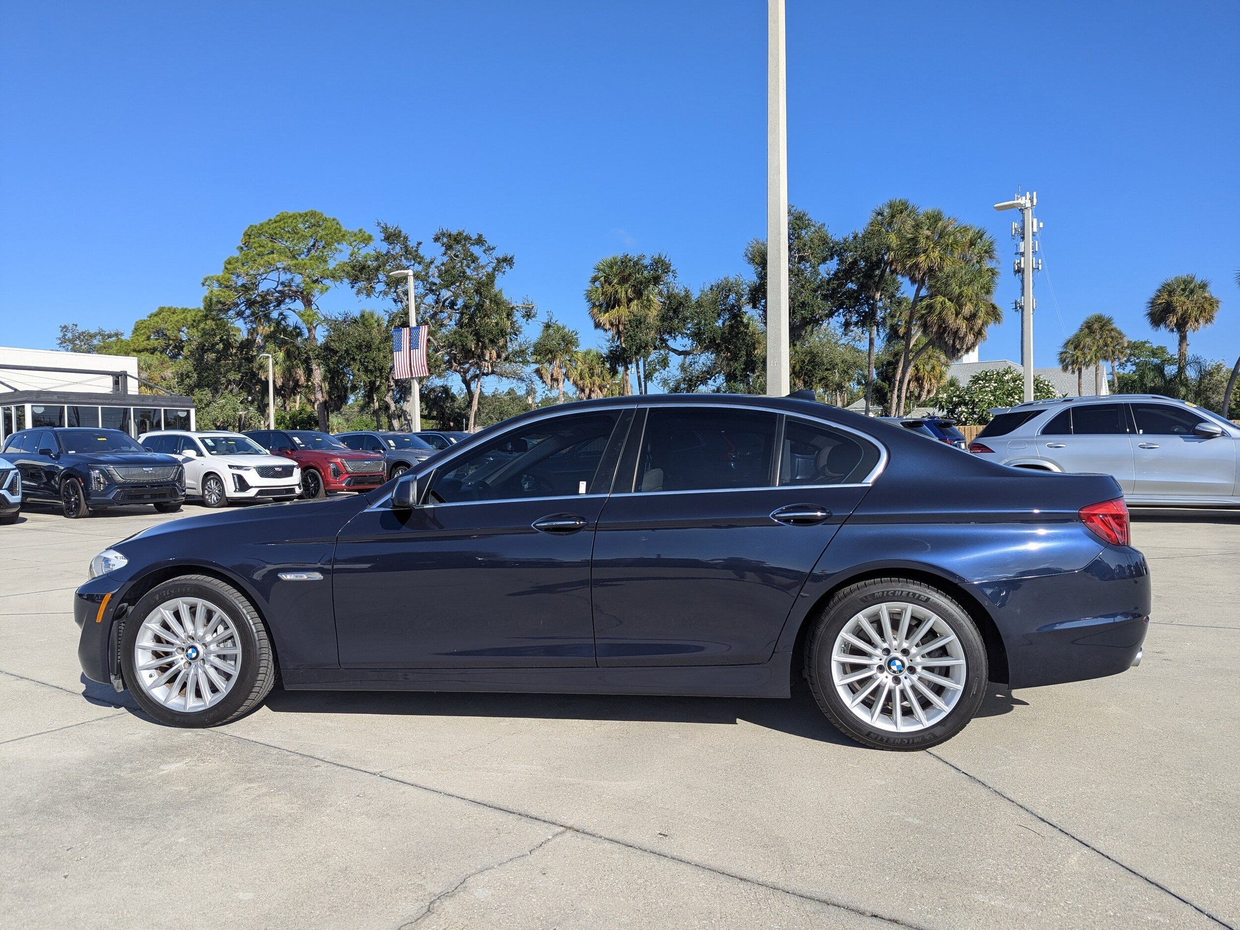 2013 Bmw 535i 5-Series photo 3