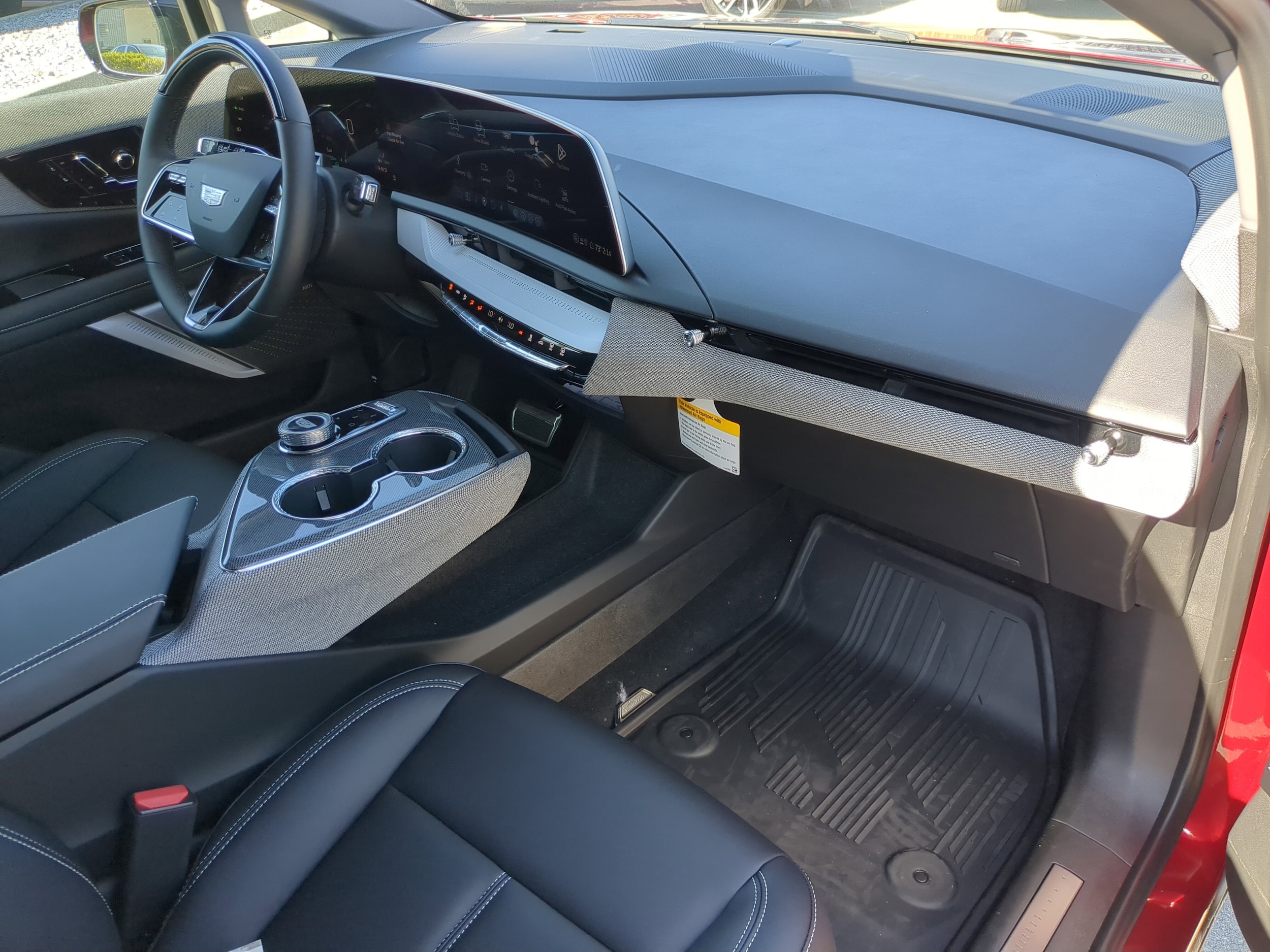 2026 Cadillac OPTIQ Luxury - Photo 11