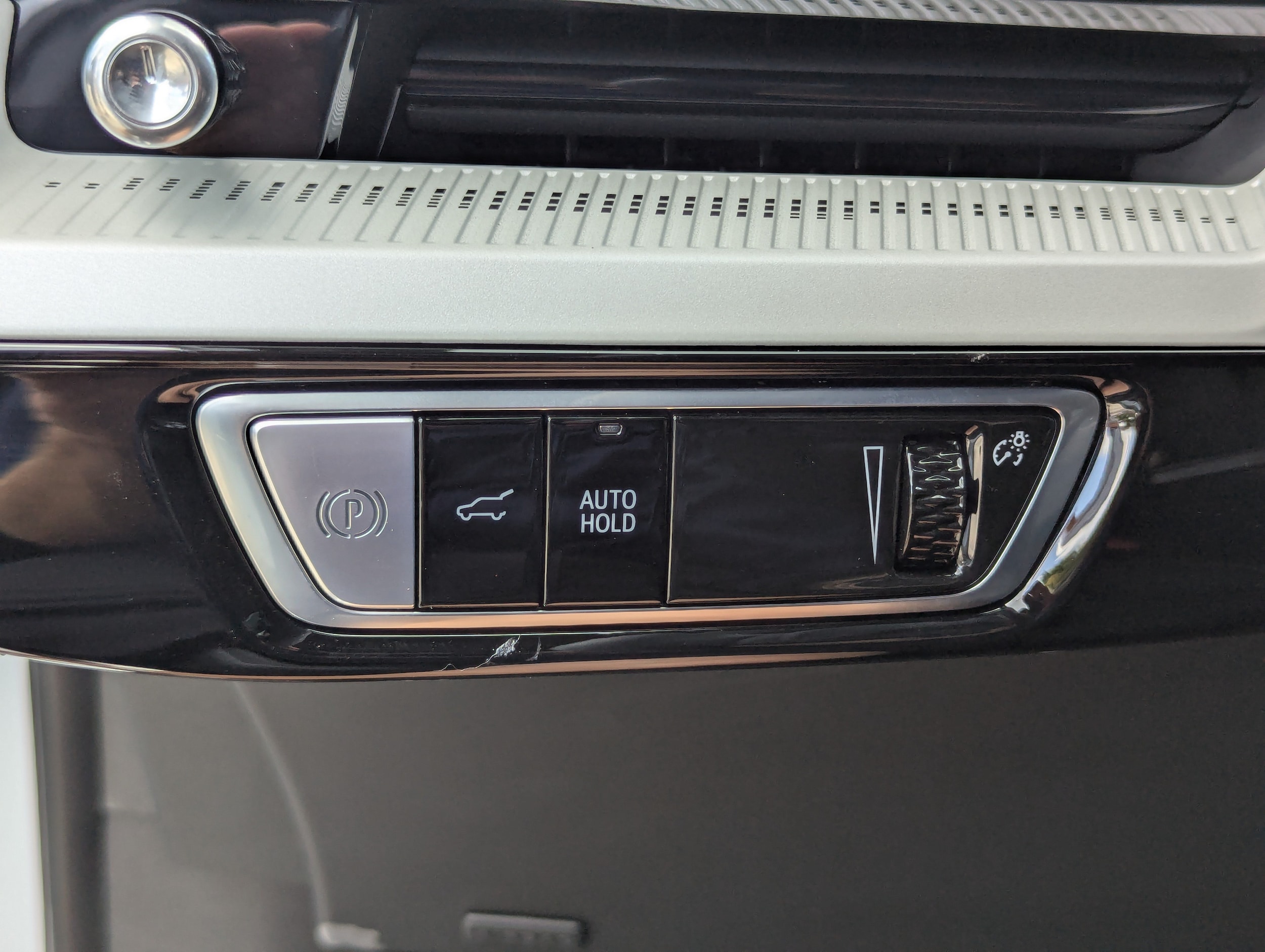 2026 Cadillac OPTIQ Sport - Photo 28