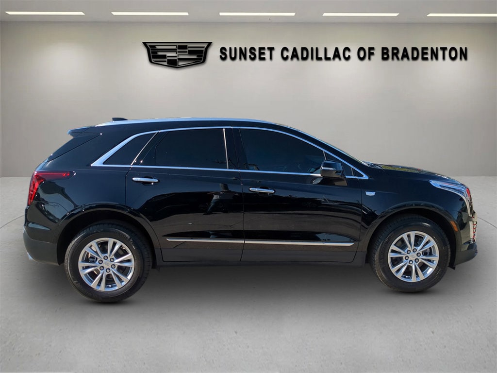 New 2026 CADILLAC XT5 Luxury SUV