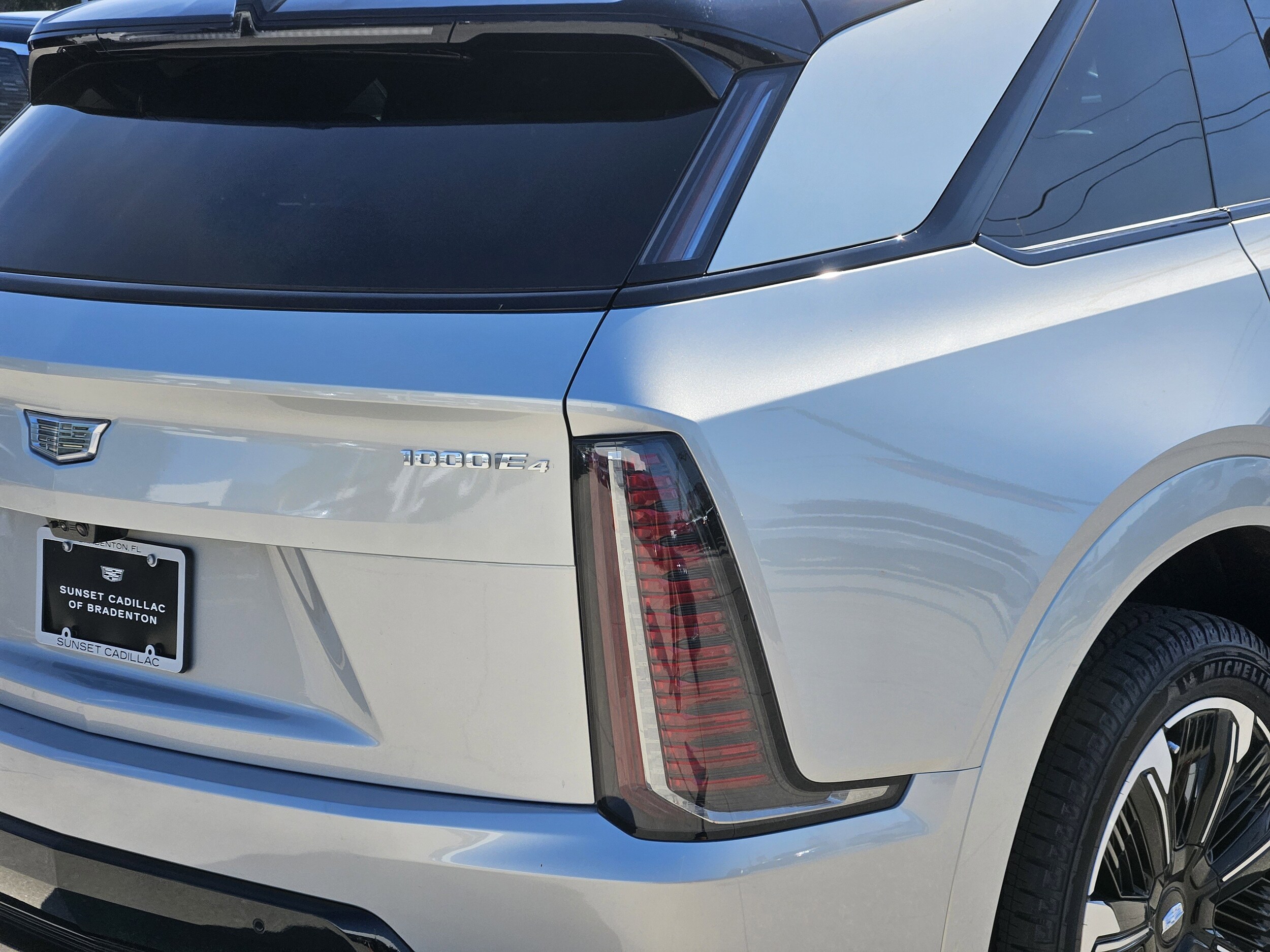 2025 Cadillac Escalade IQ Sport 1 - Photo 10