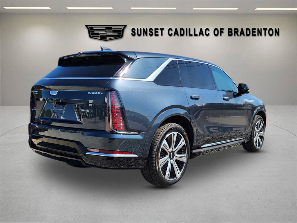 2025 Cadillac Escalade IQ Luxury 2 - Photo 7