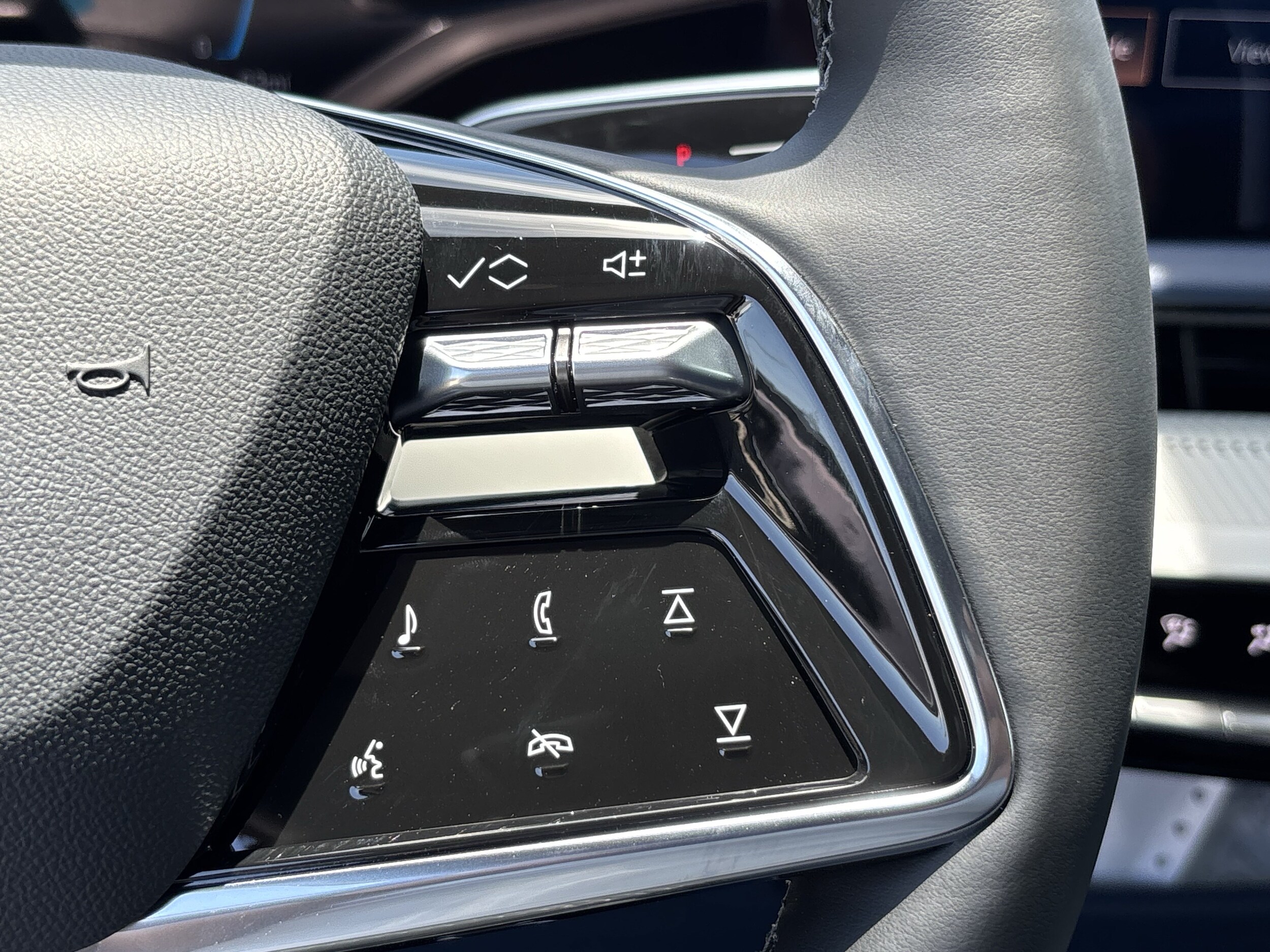 2026 Cadillac OPTIQ Premium Sport - Photo 24