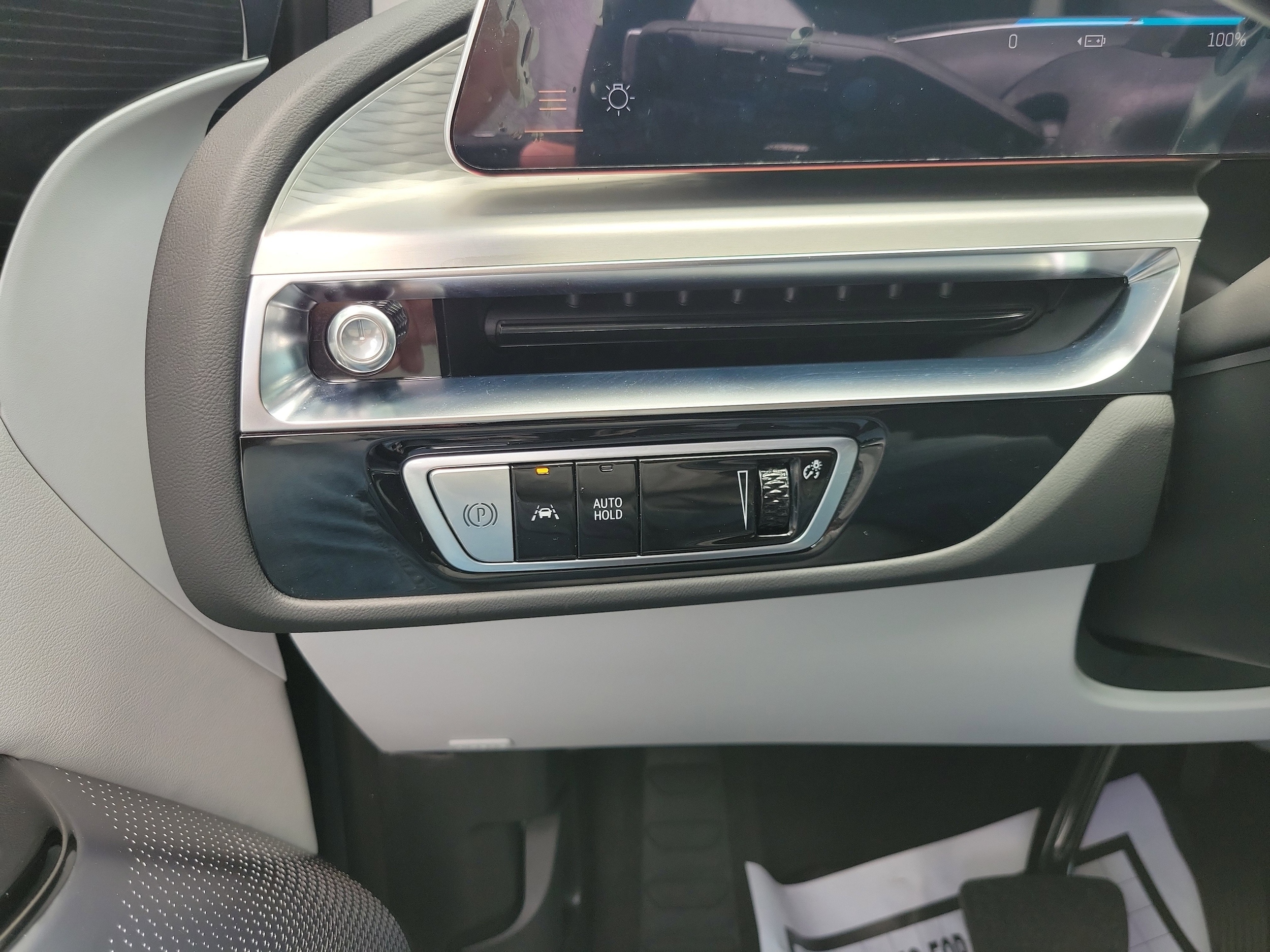 2025 Cadillac LYRIQ Sport 3 - Photo 28