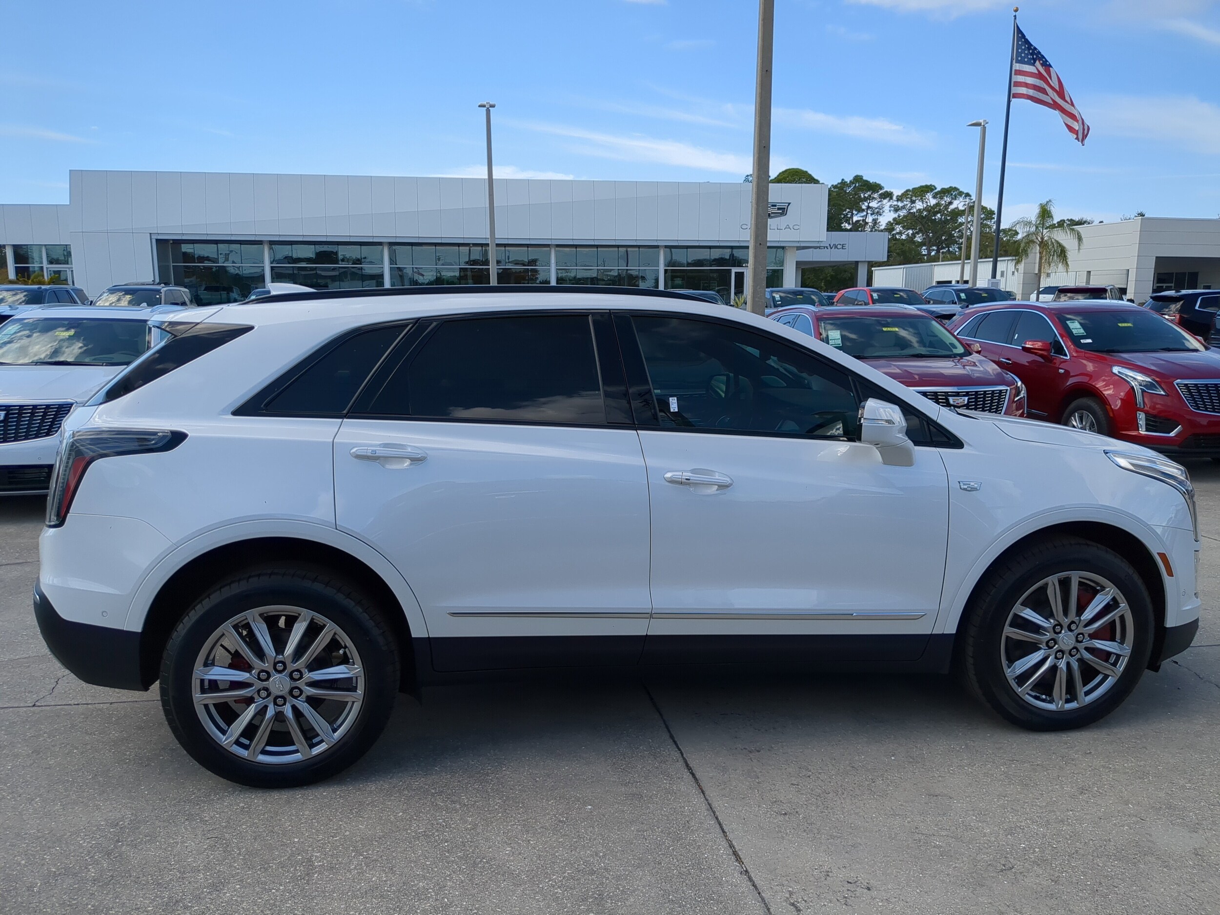 2026 Cadillac XT5 Sport photo 3