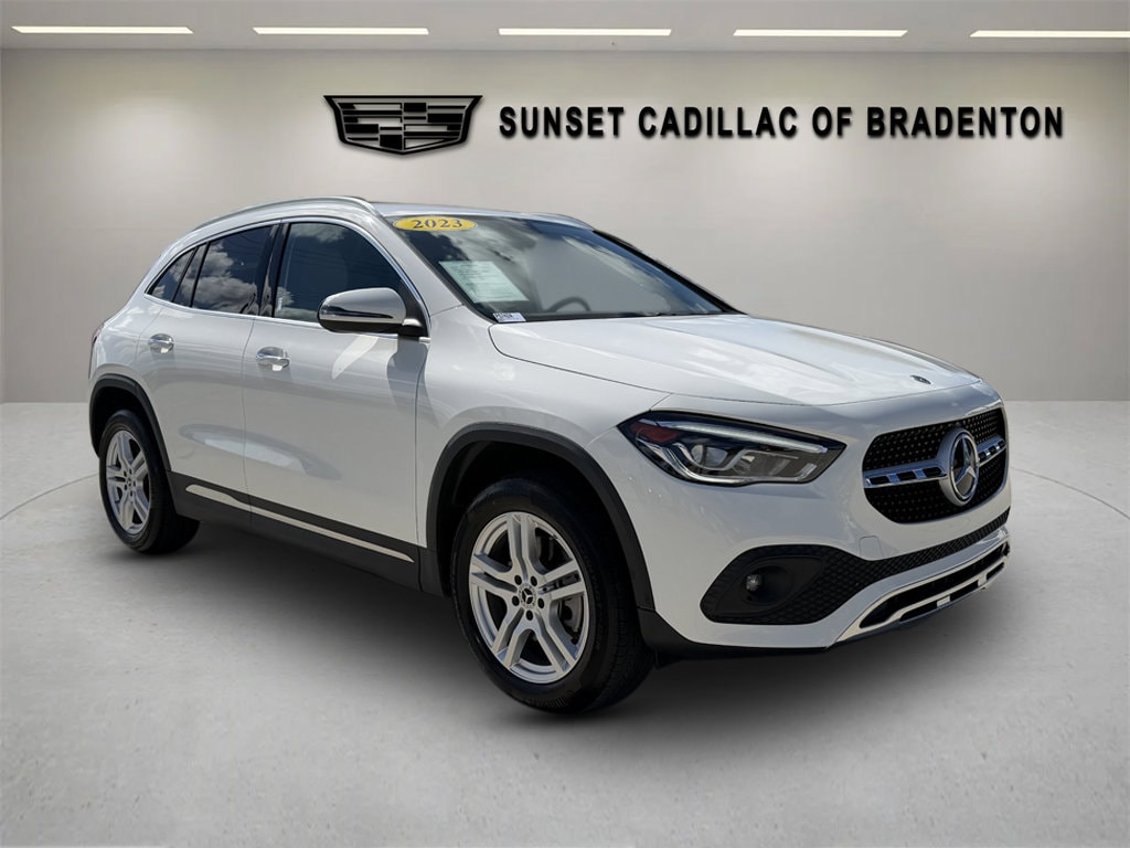 2023 Mercedes-Benz GLA Base