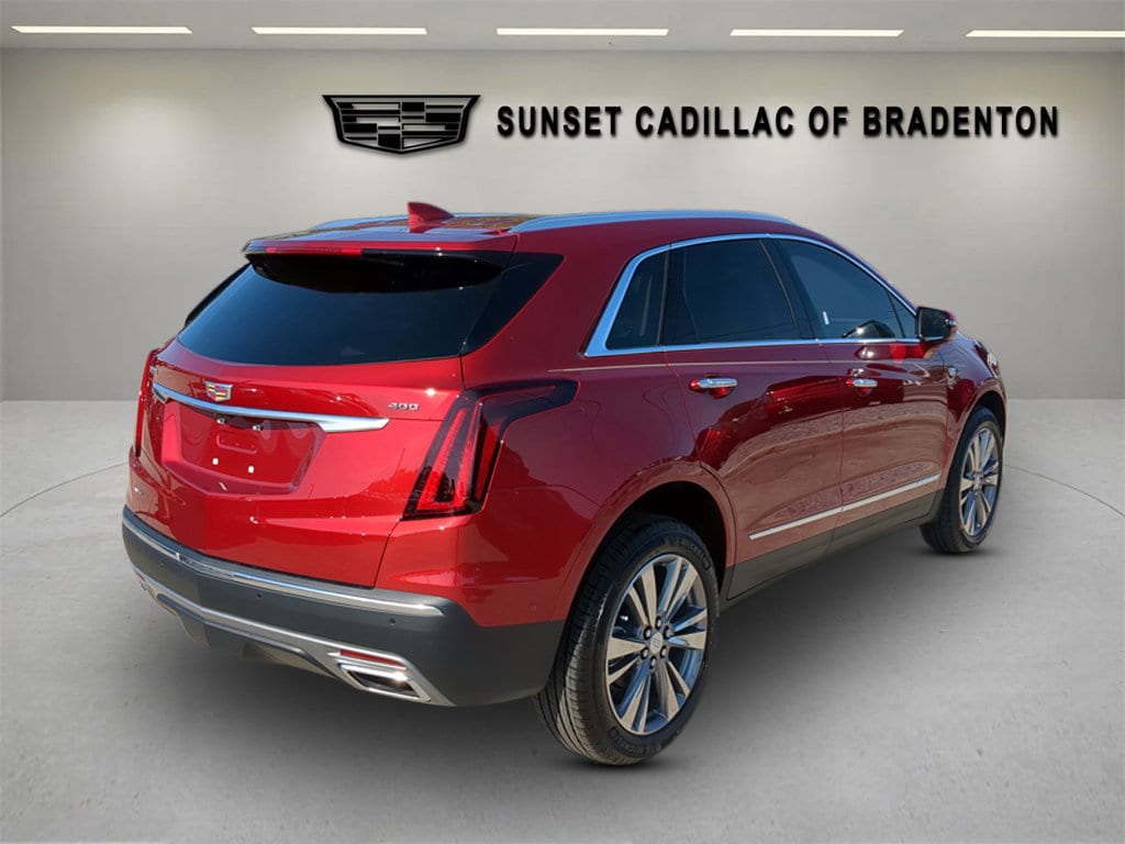 New 2026 CADILLAC XT5 Premium Luxury SUV