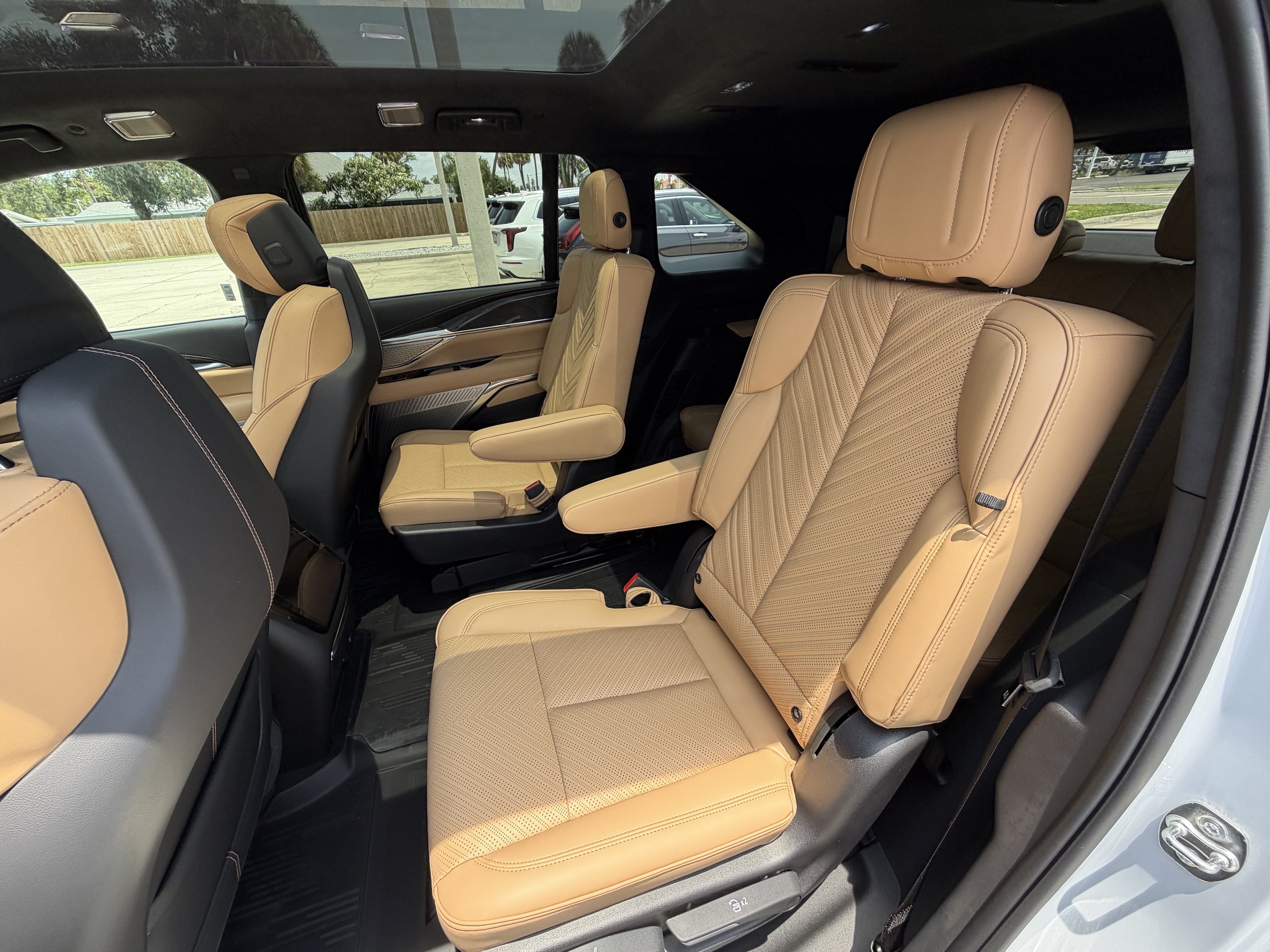 2026 Cadillac Escalade IQ Premium Sport - Photo 14