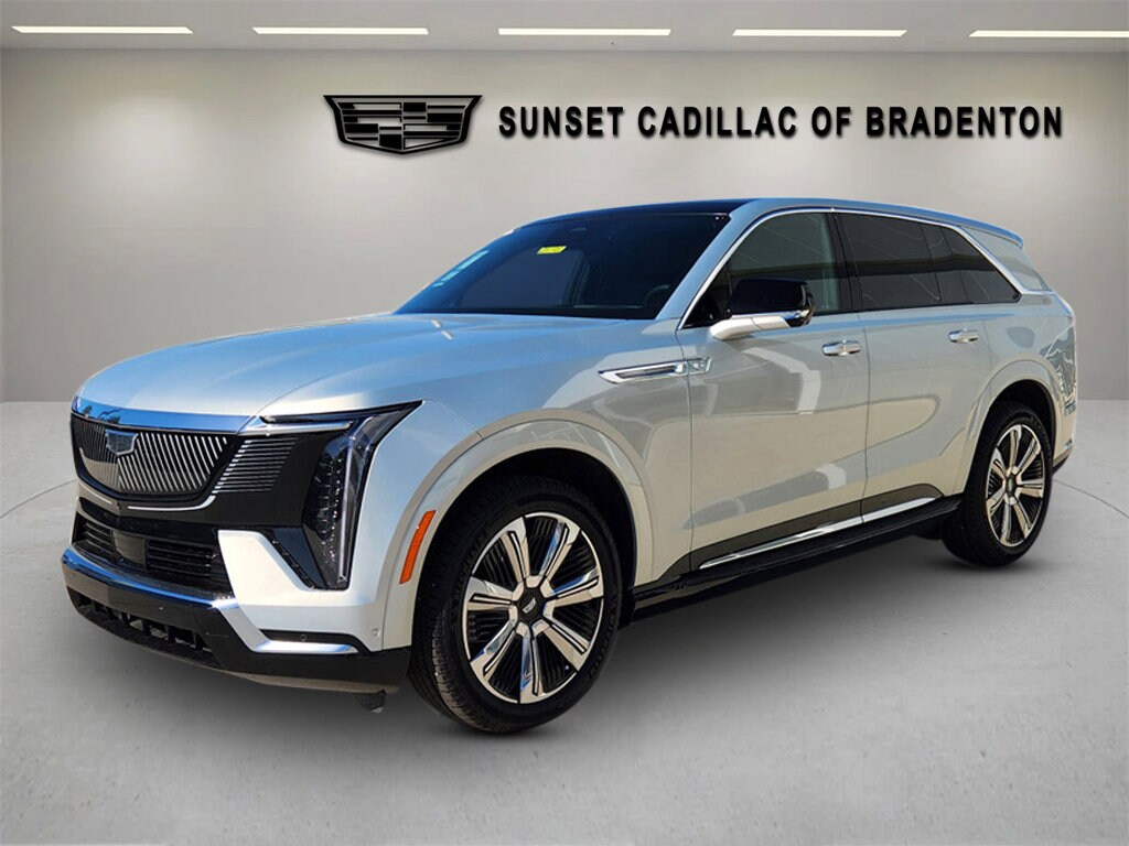 2025 Cadillac Escalade IQ Luxury photo 3