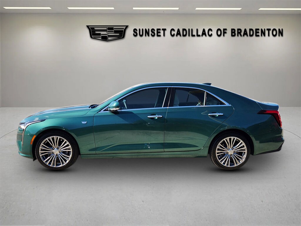 2025 Cadillac CT4 Premium Luxury photo 4