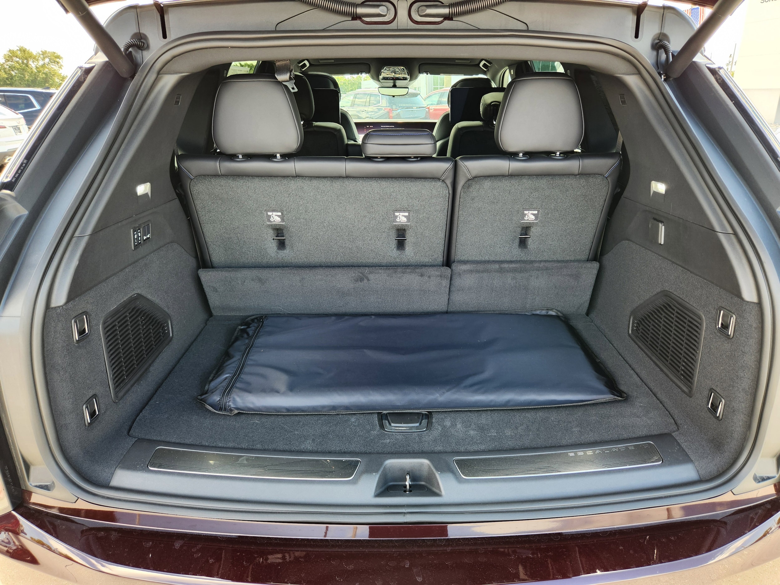 2025 Cadillac Escalade IQ Luxury 1 - Photo 12