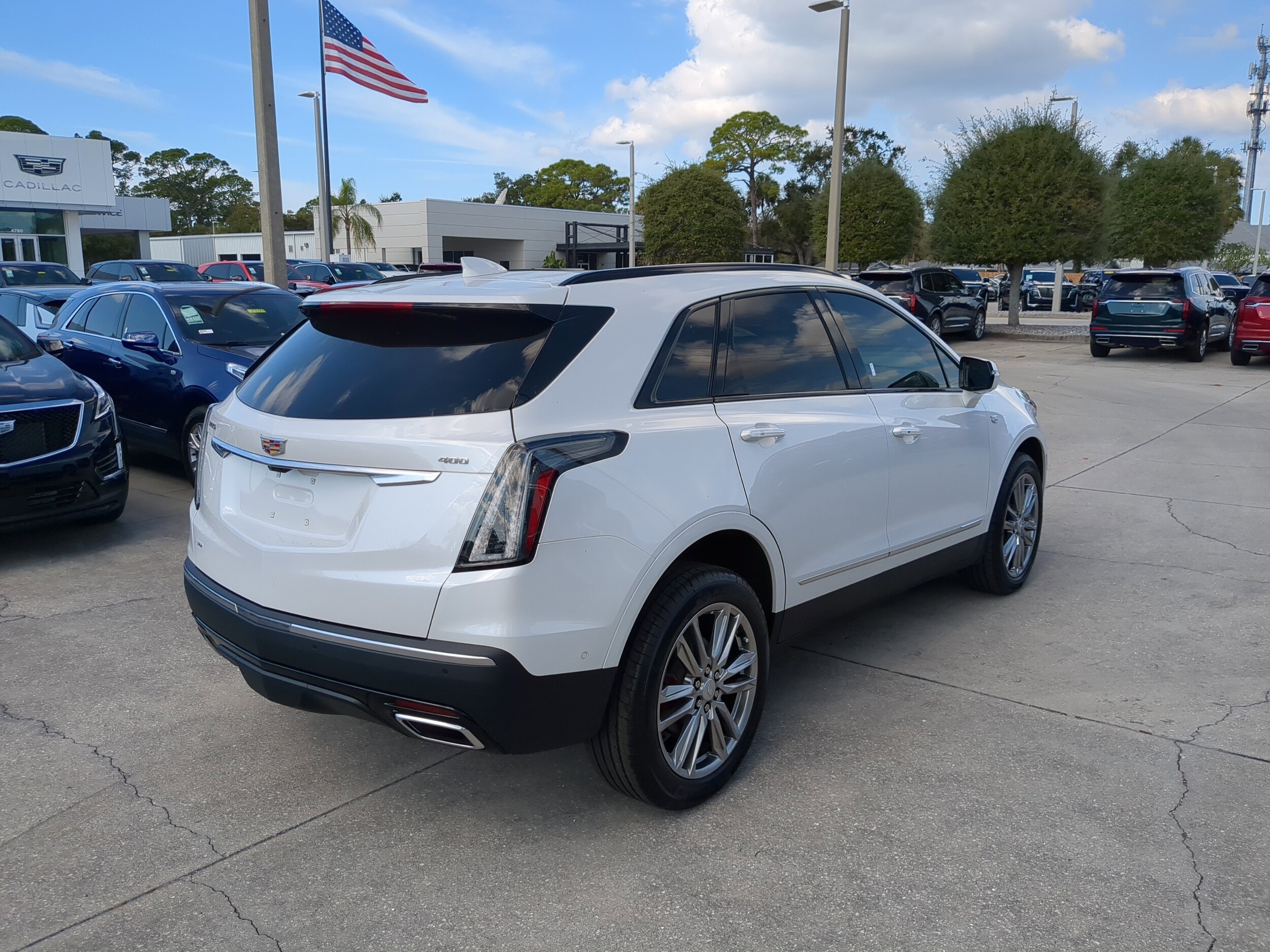 2026 Cadillac XT5 Sport photo 4